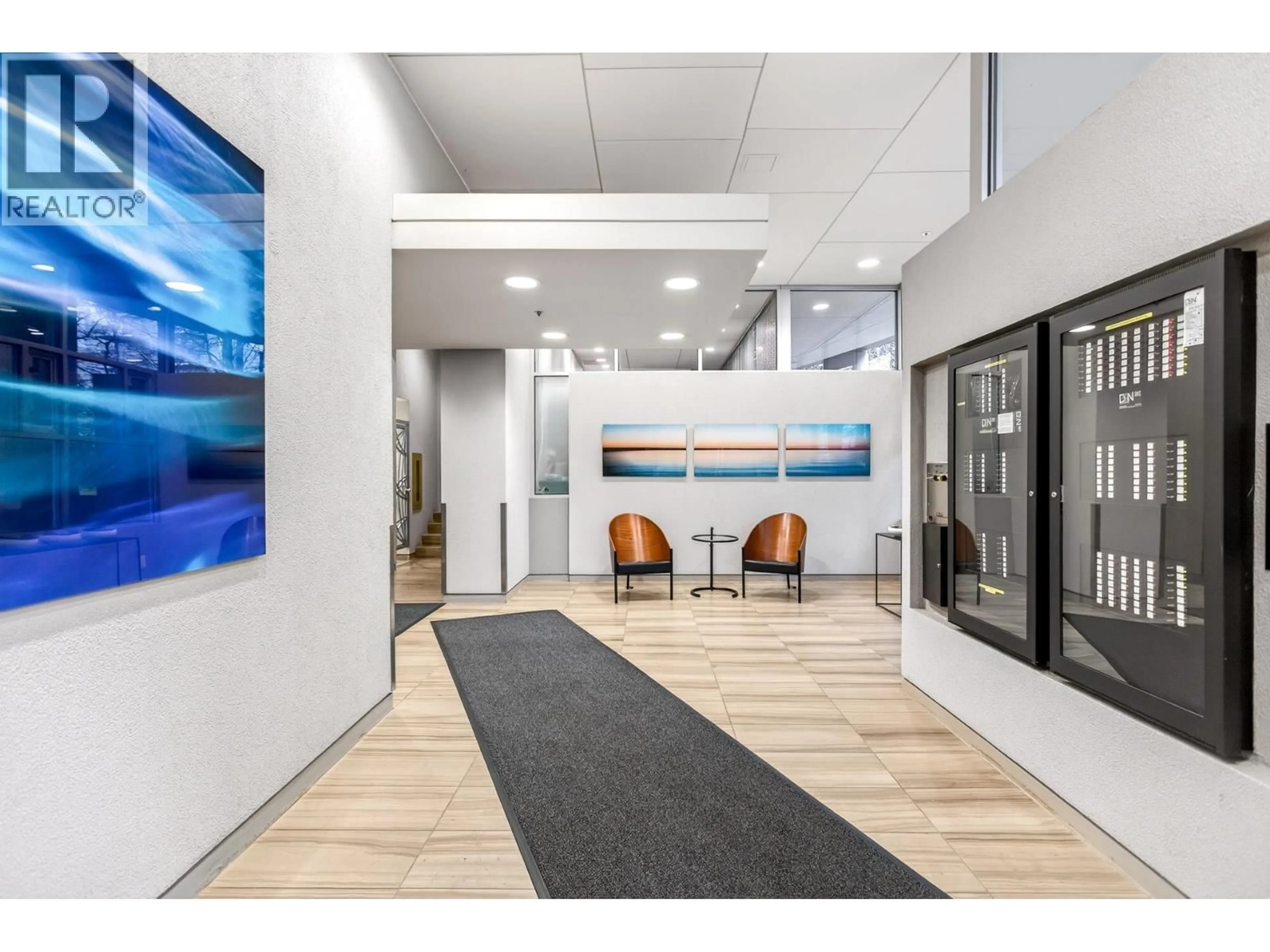 Indoor foyer for 1904 - 1277 NELSON STREET, Vancouver British Columbia V6E4M8