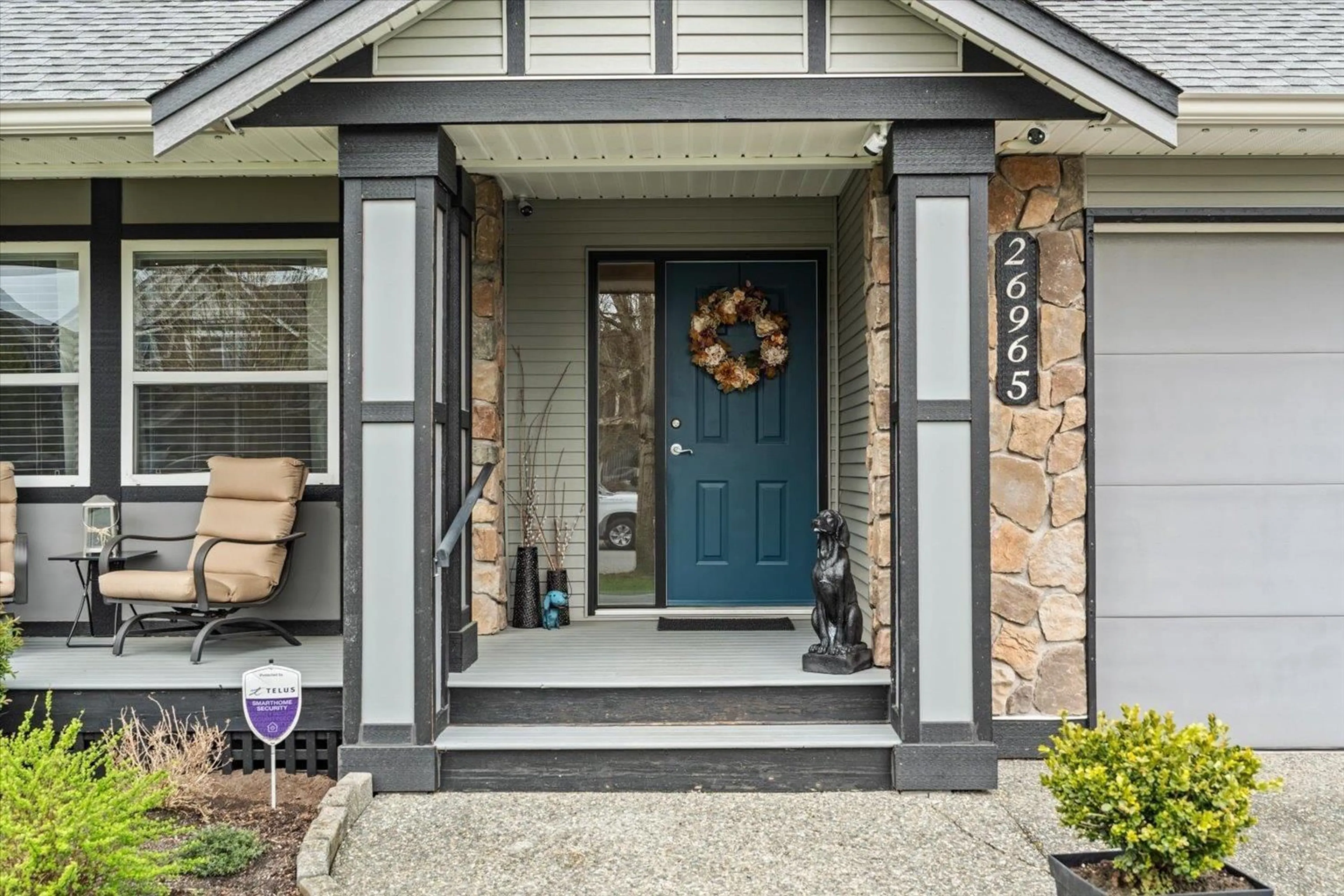 Indoor entryway for 26965 25A AVENUE, Langley British Columbia V4W3W2