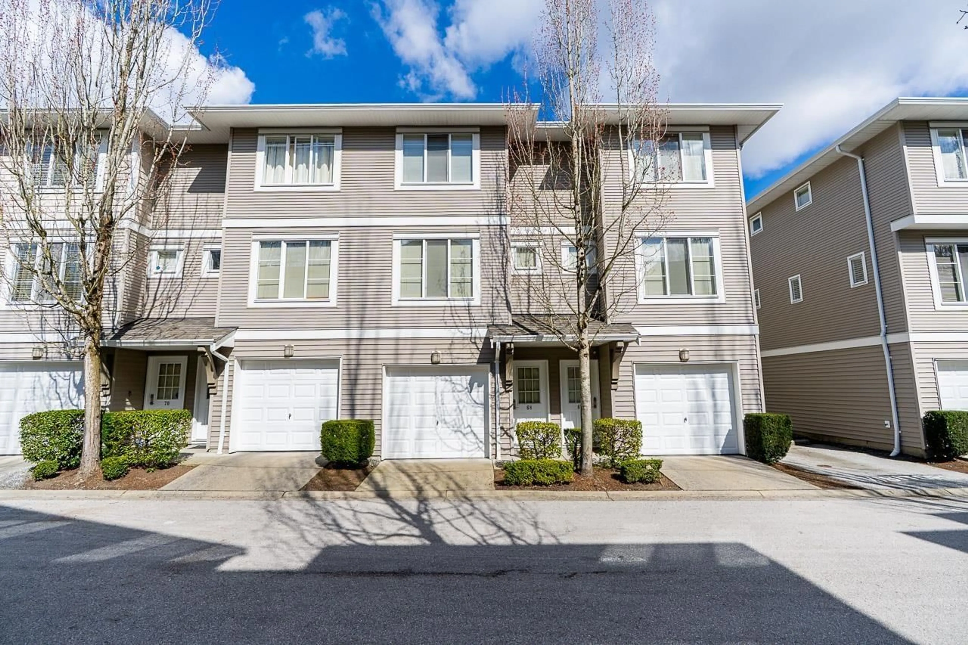 Unknown for 68 - 15155 62A AVENUE, Surrey British Columbia V3S8A6