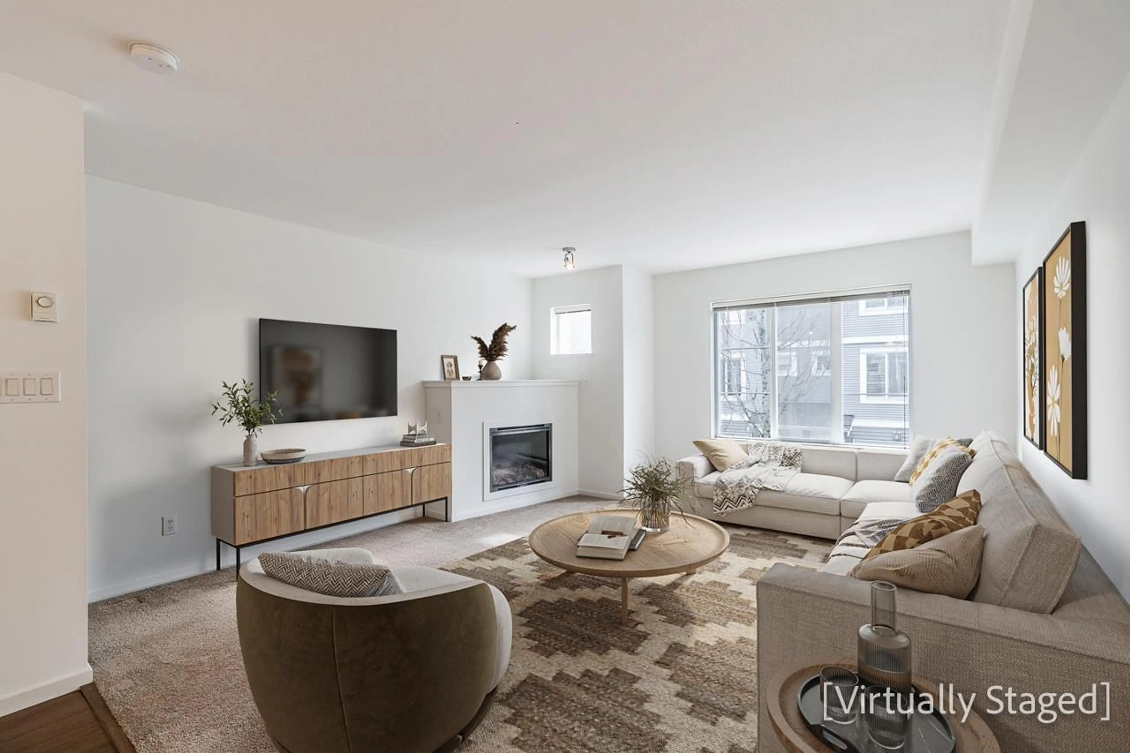 Living room with furniture, unknown for 68 - 15155 62A AVENUE, Surrey British Columbia V3S8A6