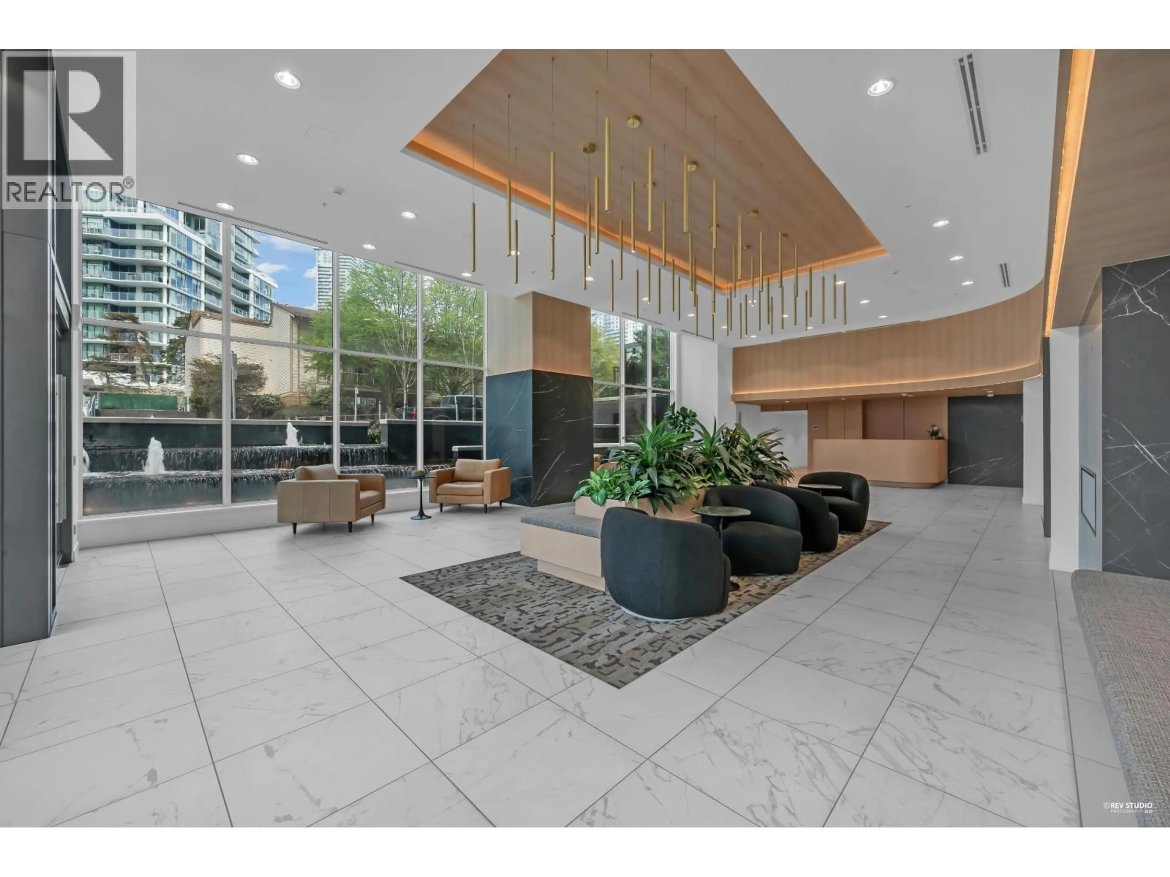 Indoor foyer for 1107 - 699 WHITING WAY, Coquitlam British Columbia V3J0N7