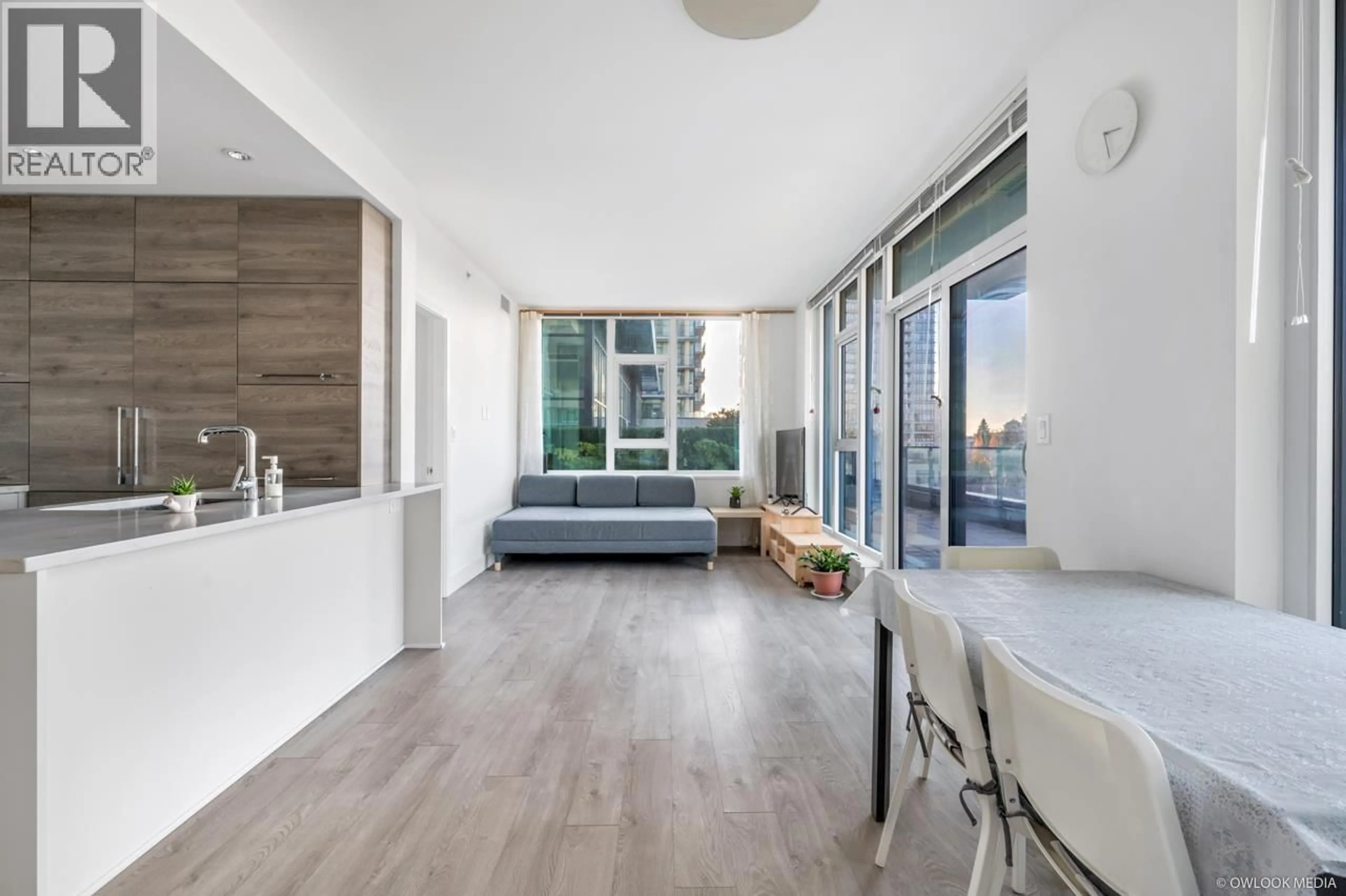 Unknown for 402 - 7303 NOBLE LANE, Burnaby British Columbia V3N0H2