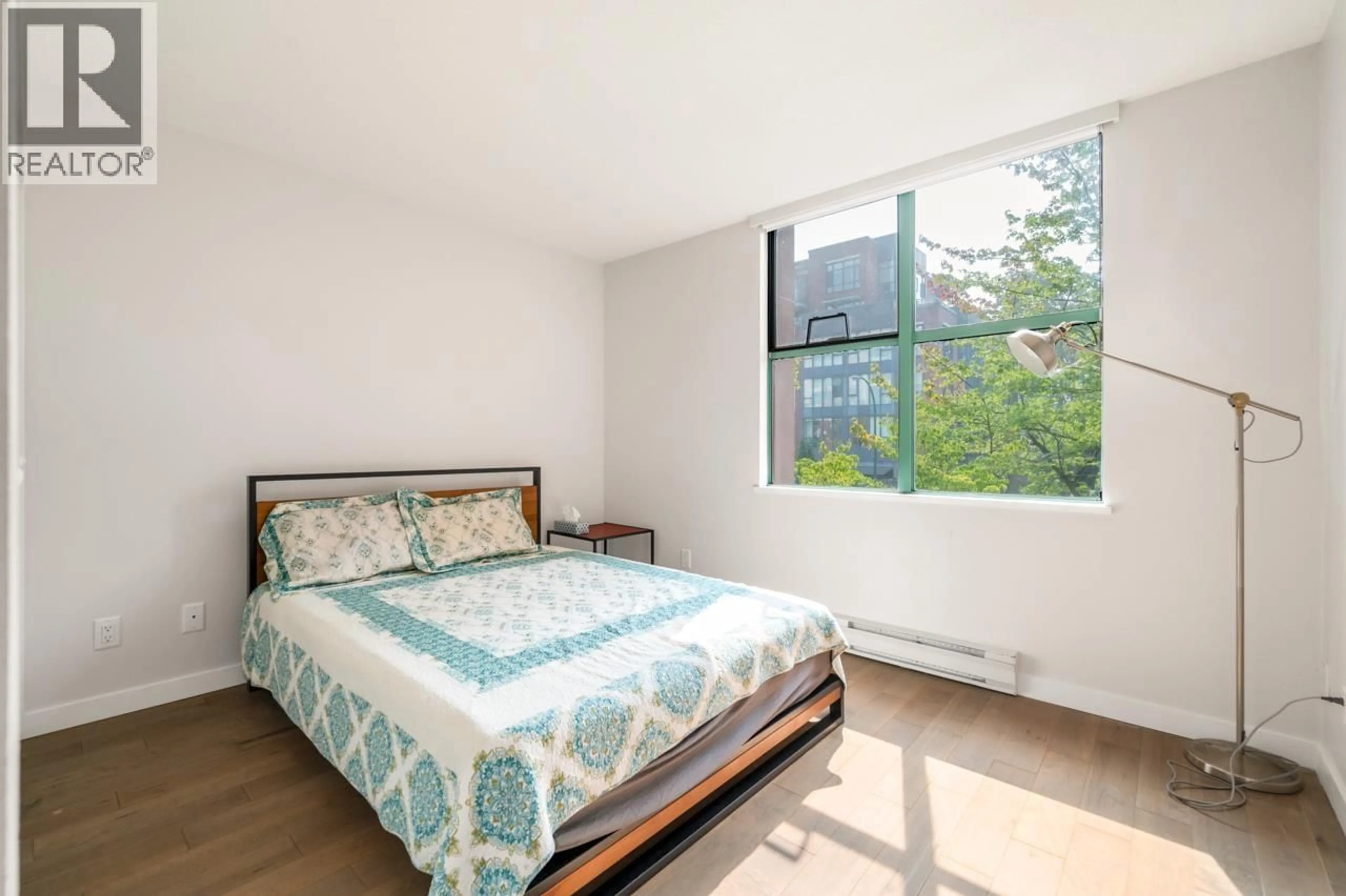 Bedroom with bed, unknown for 312 - 503 16TH AVENUE, Vancouver British Columbia V5C4N3