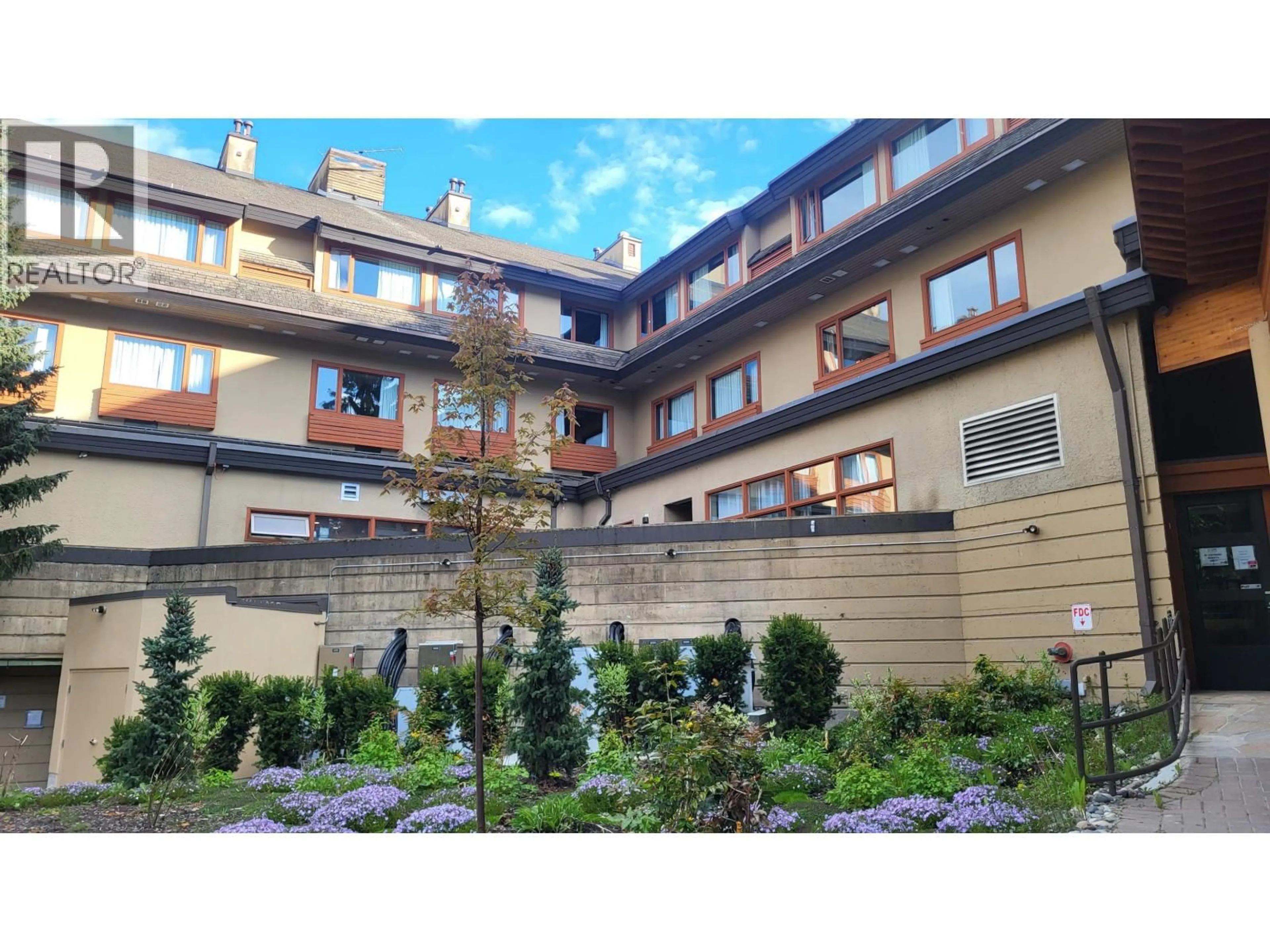 Patio, building for 126 - 4220 GATEWAY DRIVE, Whistler British Columbia V8E0Z7