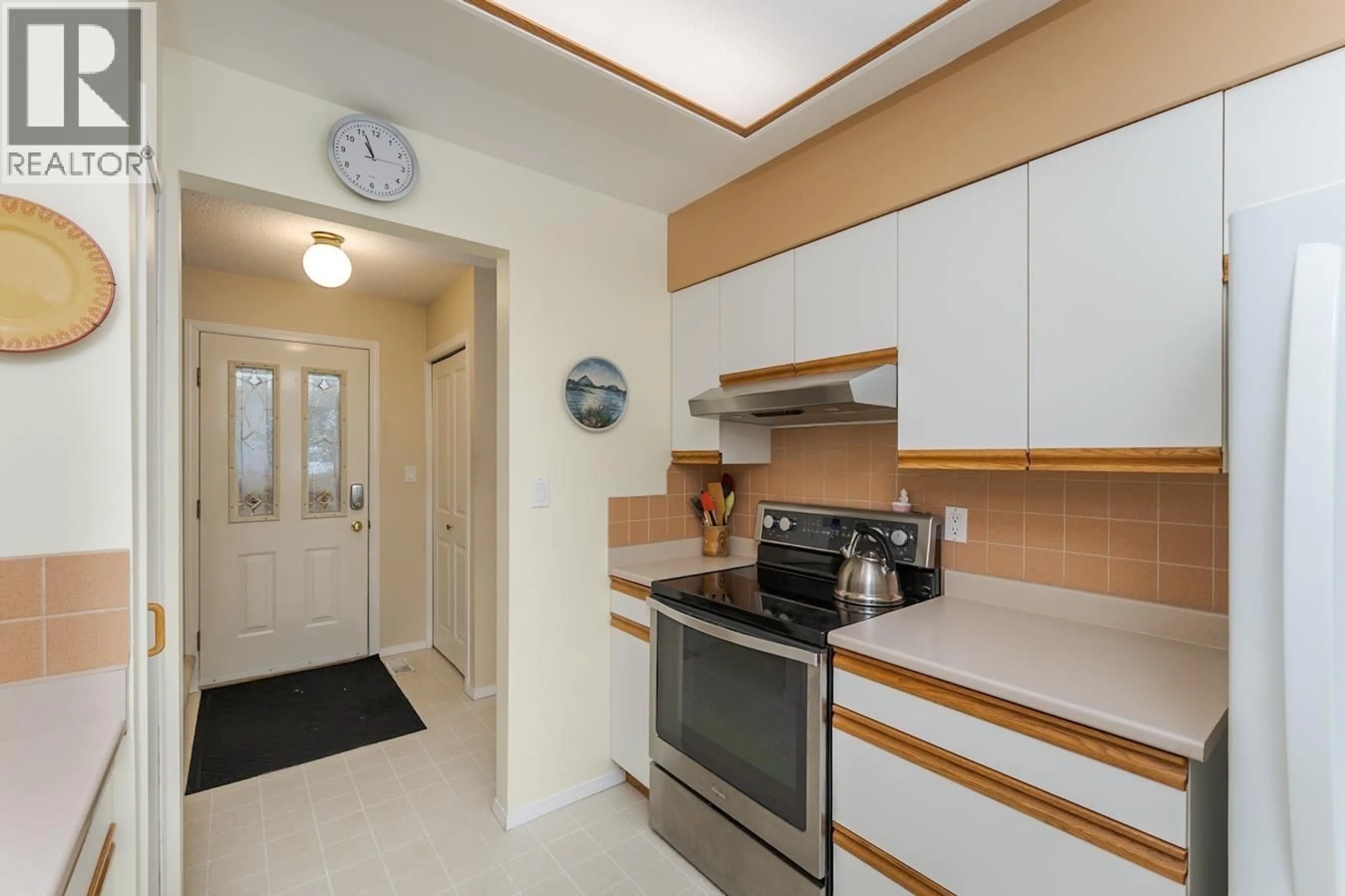 Standard kitchen, unknown for 3655 RIVERVIEW ROAD, Prince George British Columbia V2K4Y7