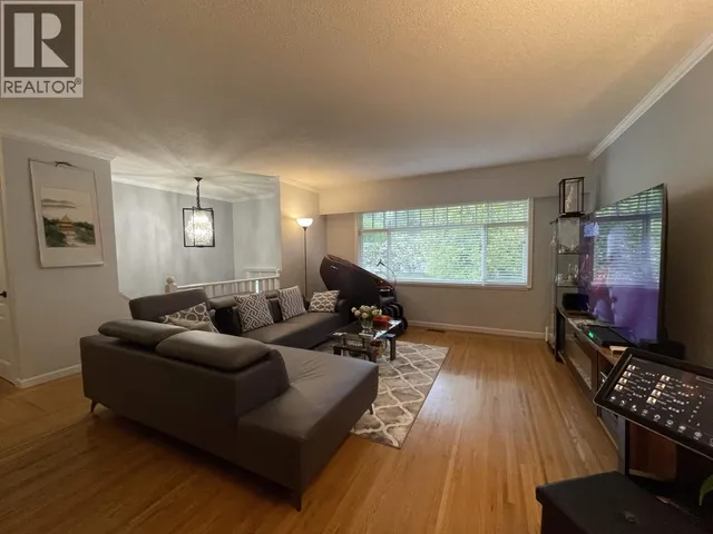 3645 LIVERPOOL STREET, Port Coquitlam 2