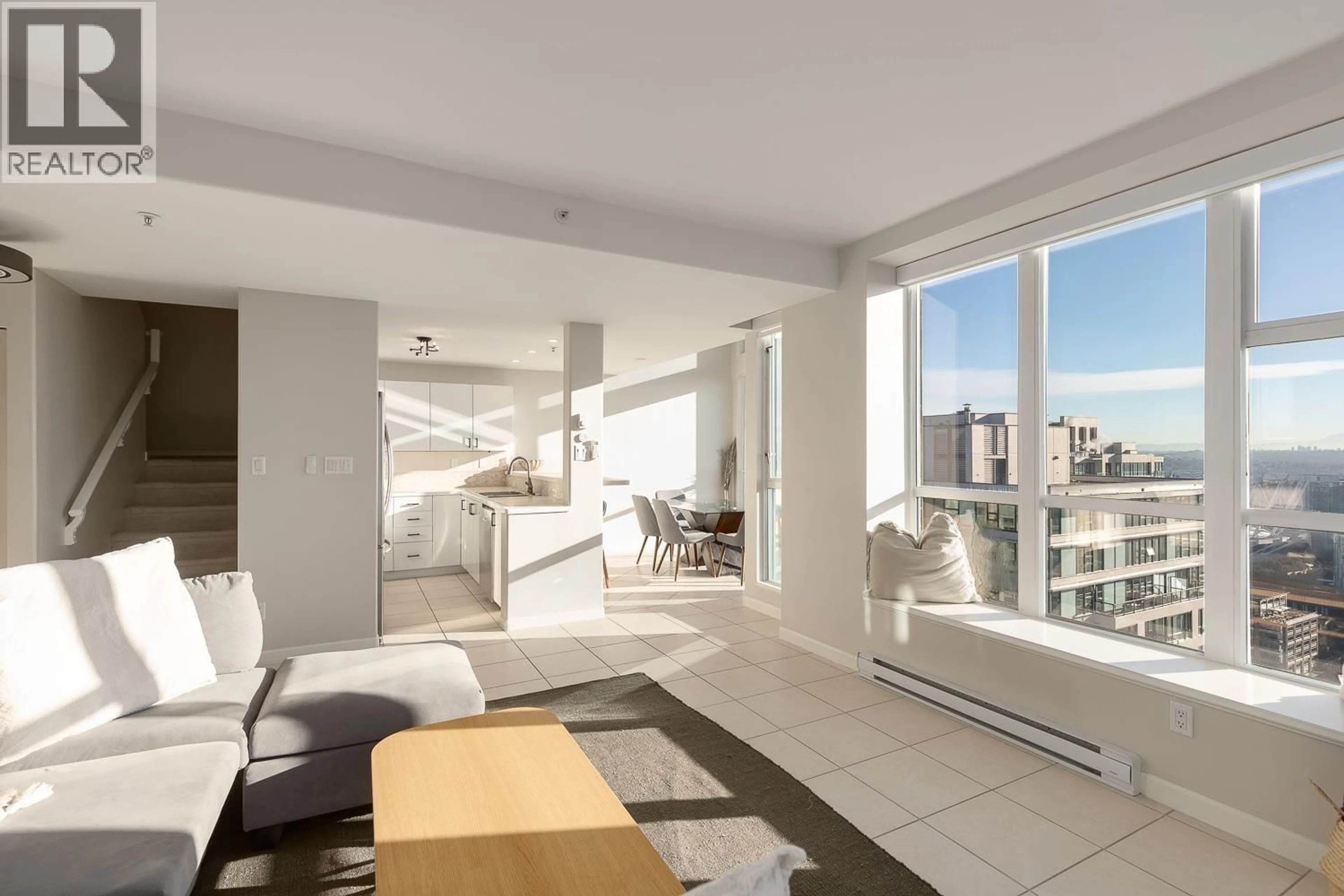 Living room with furniture, unknown for 3603 - 939 HOMER STREET, Vancouver British Columbia V6B2W6