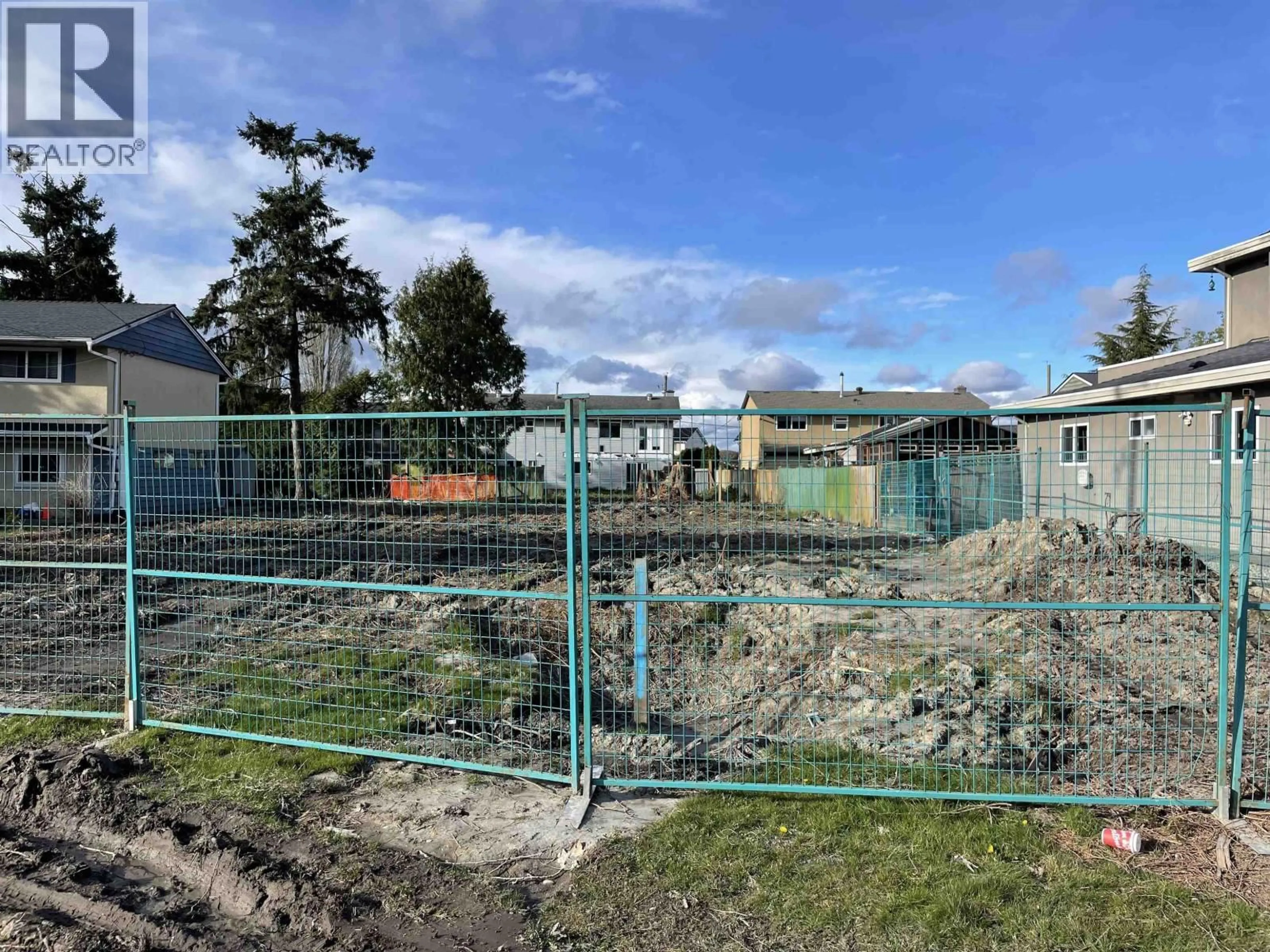 A pic from outside/outdoor area/front of a property/back of a property/a pic from drone, unknown for 6063 BRODIE ROAD, Delta British Columbia V4K2B6