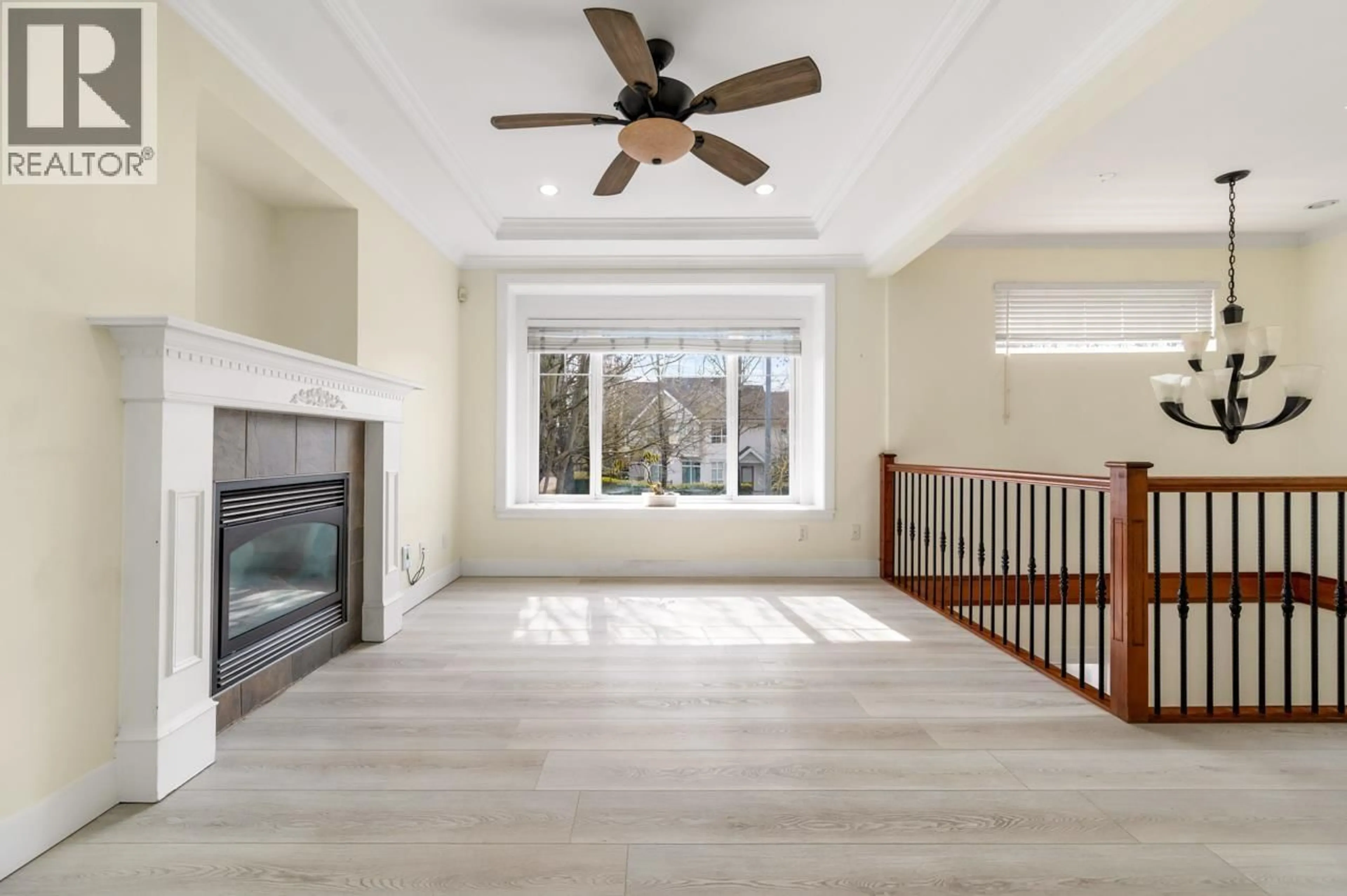 Living room with furniture, unknown for 11215 WILLIAMS ROAD, Richmond British Columbia V7A1J2