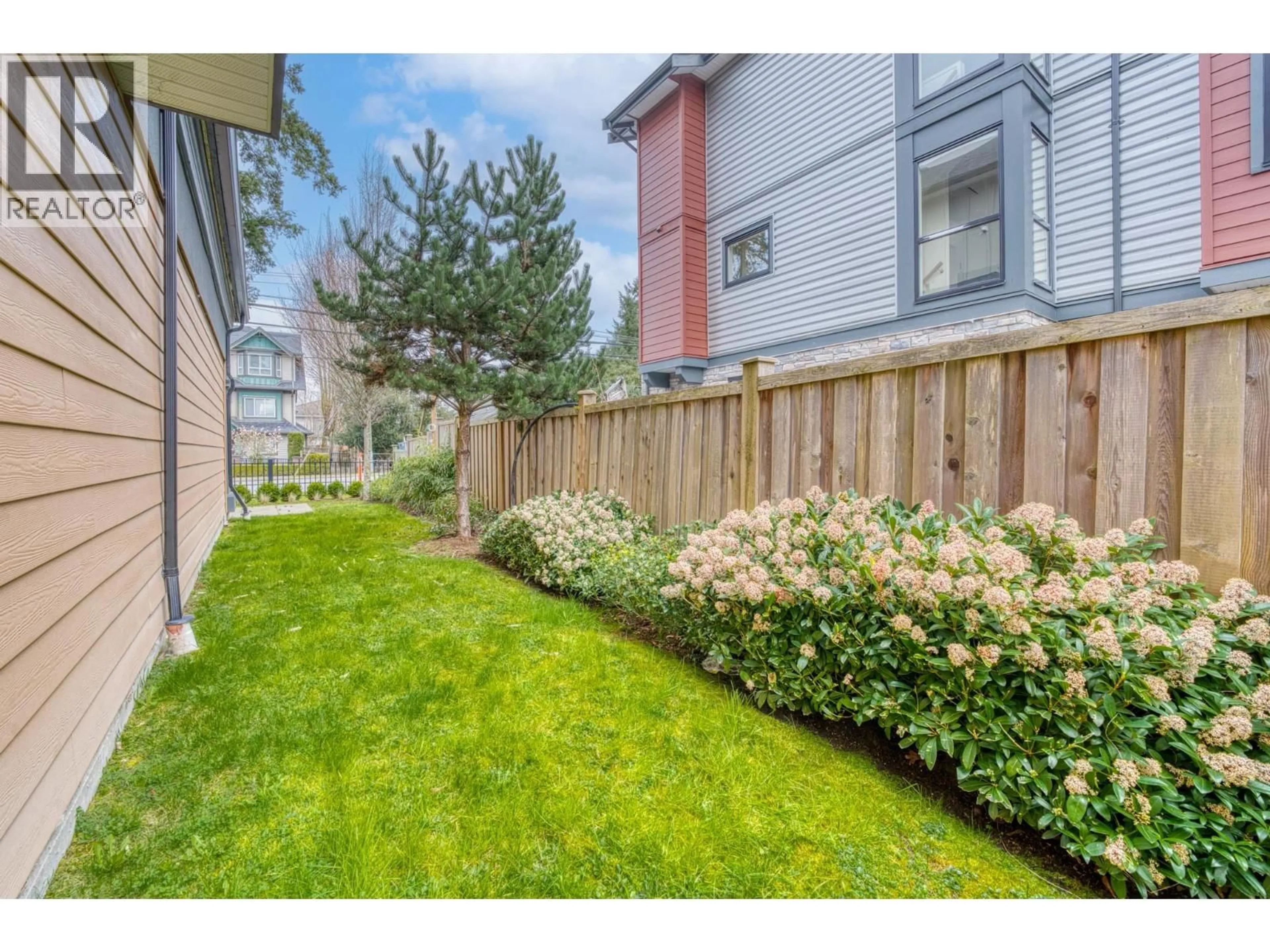 Patio, street for 13 - 9800 GRANVILLE AVENUE, Richmond British Columbia V6Y1R3
