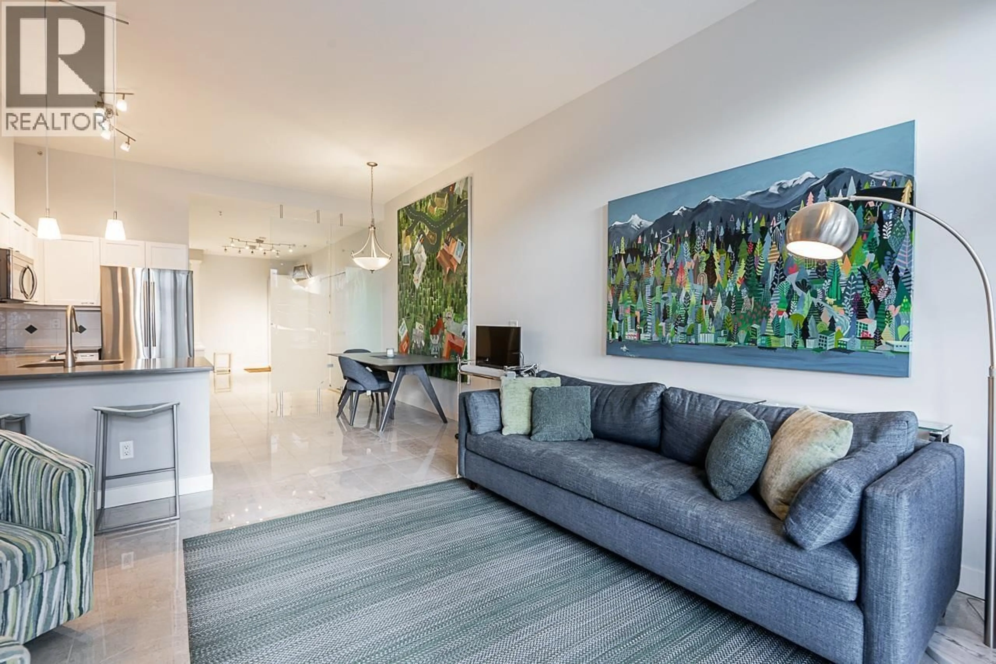 Living room with furniture, unknown for 108 - 131 3RD STREET, North Vancouver British Columbia V7M1E7