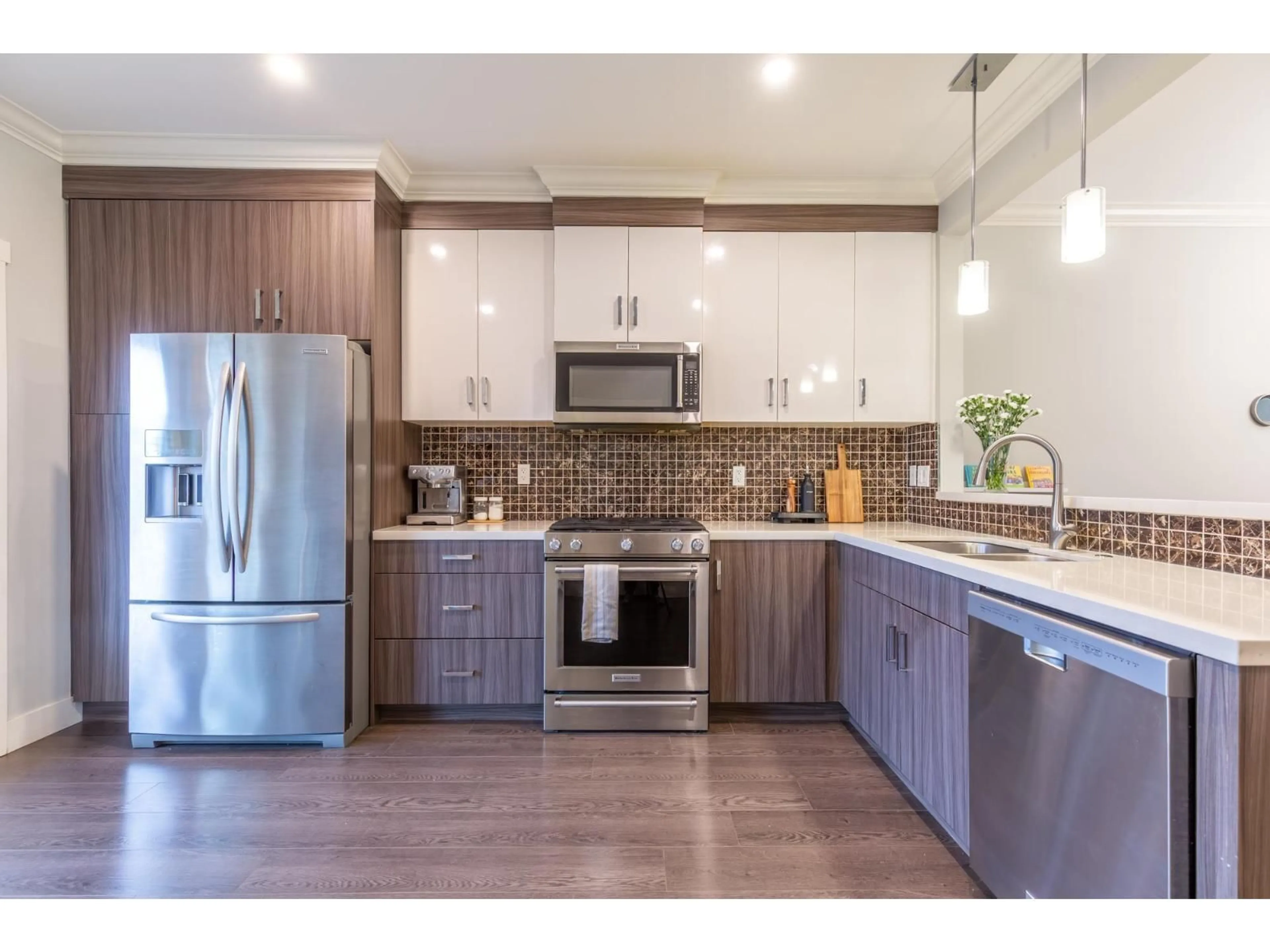 Open concept kitchen, unknown for 60 - 19097 64 AVENUE, Surrey British Columbia V3S6X5