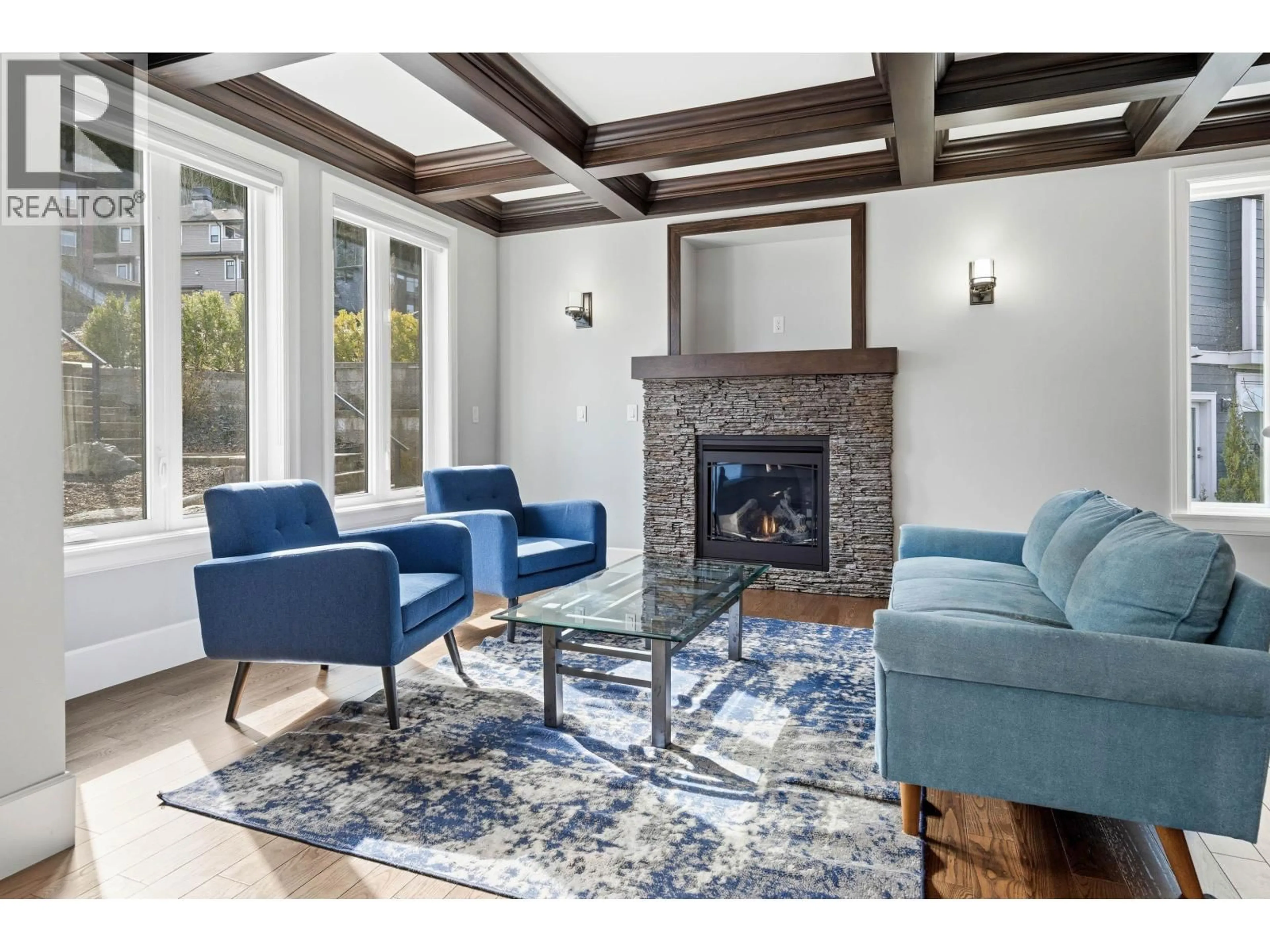 Living room with furniture, unknown for 11011 CARMICHAEL STREET, Maple Ridge British Columbia V2W0H3