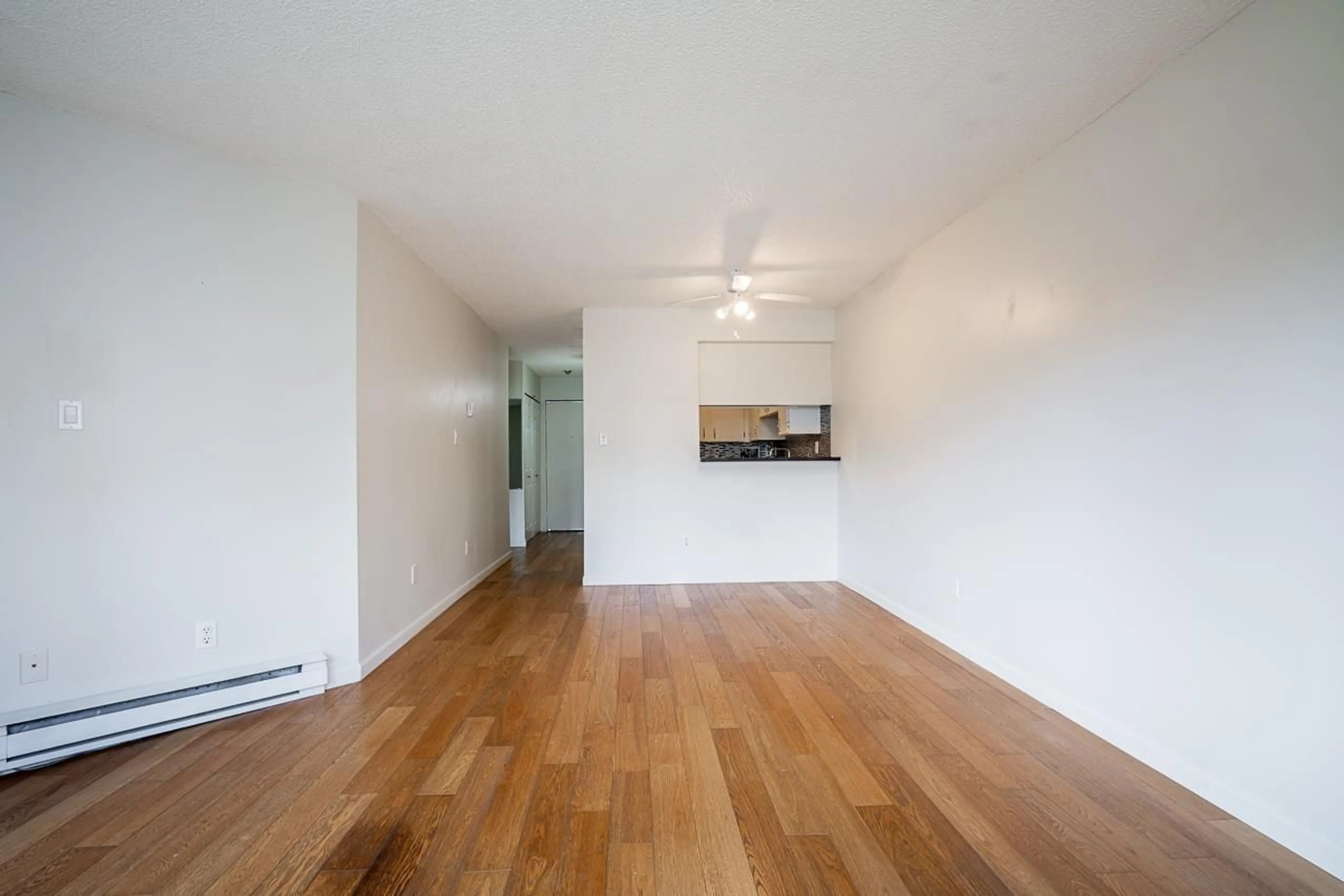 A pic of a room for 106 - 5224 204 STREET, Langley British Columbia V3A1Z1