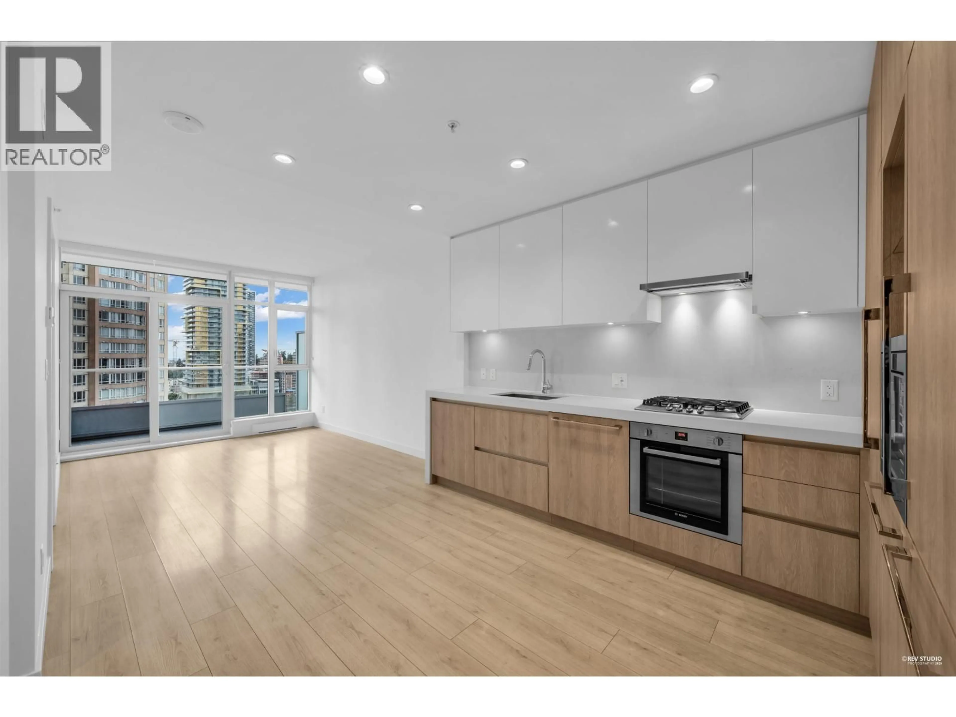 Open concept kitchen, unknown for 1310 - 6080 MCKAY AVENUE, Burnaby British Columbia V5H0J4