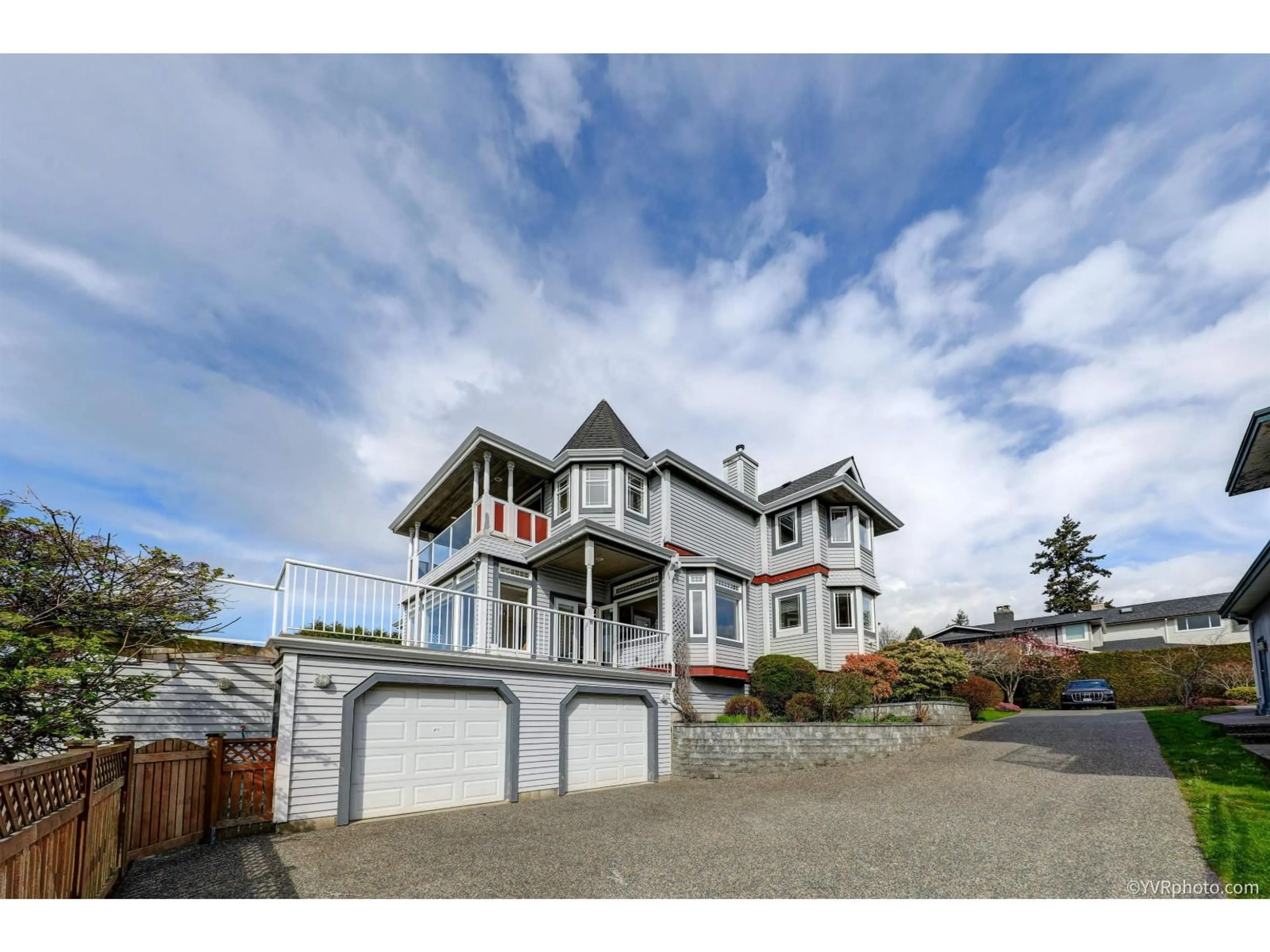 A pic from outside/outdoor area/front of a property/back of a property/a pic from drone, unknown for 1419 133A STREET, Surrey British Columbia V4A6A2