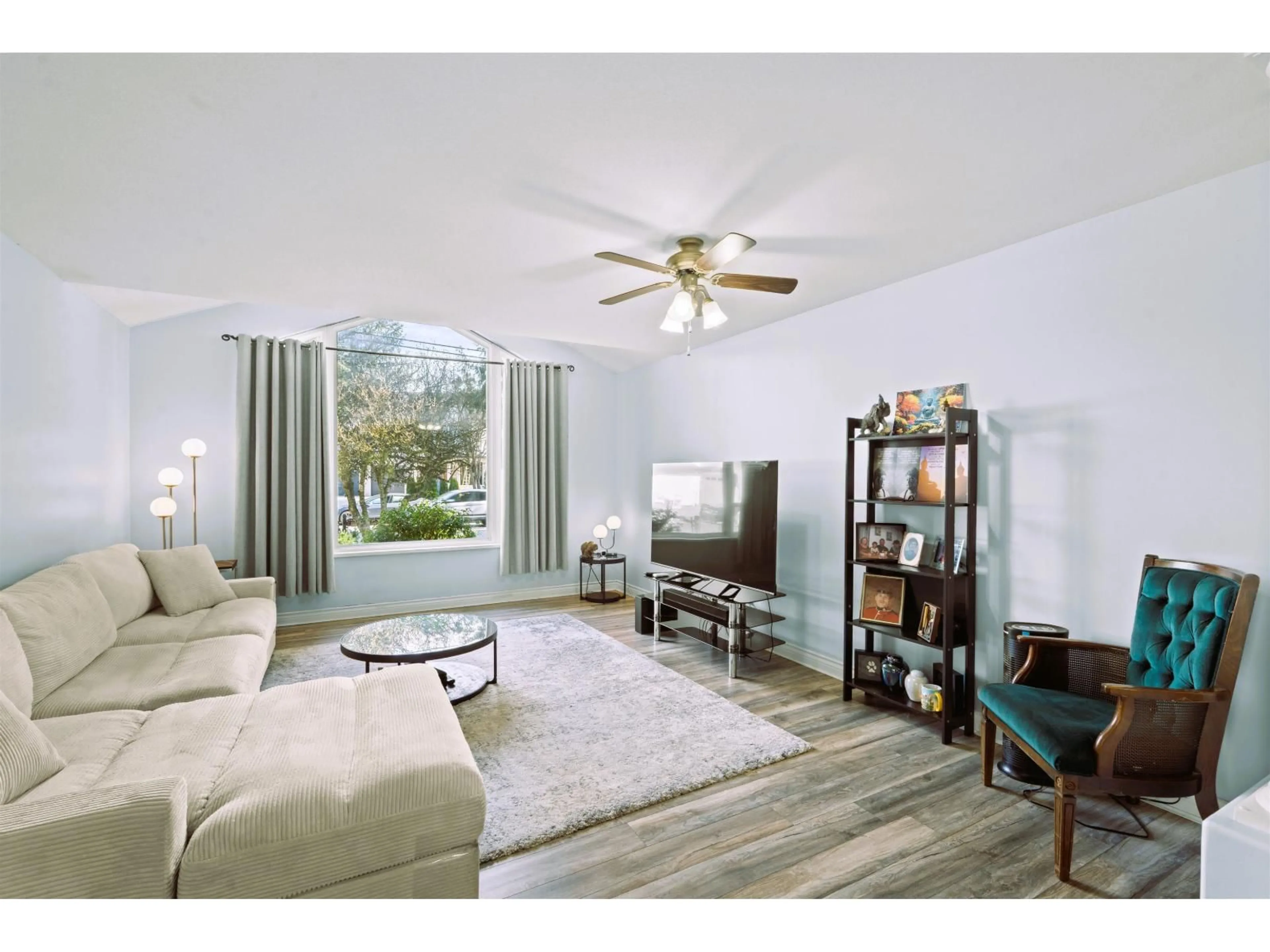 Living room with furniture, unknown for 9067 TRATTLE STREET, Langley British Columbia V1M2S5