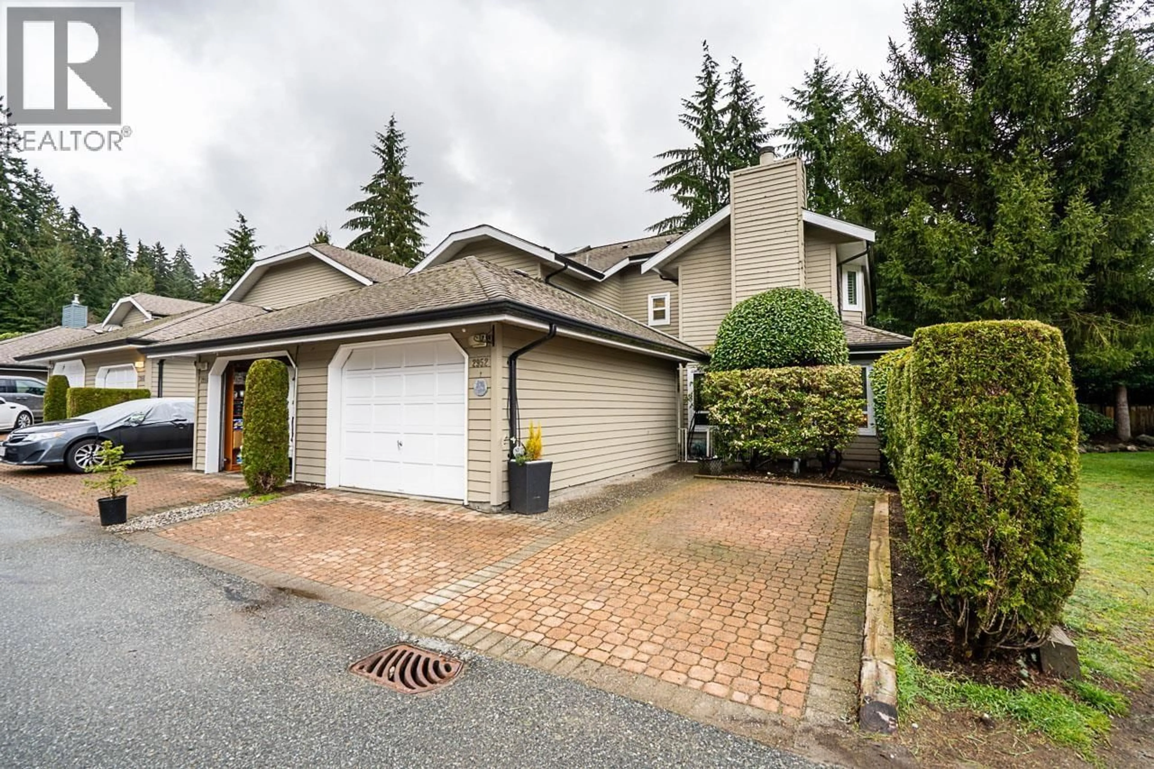 A pic from outside/outdoor area/front of a property/back of a property/a pic from drone, street for 2952 MT SEYMOUR PARKWAY, Vancouver British Columbia V7H1E9