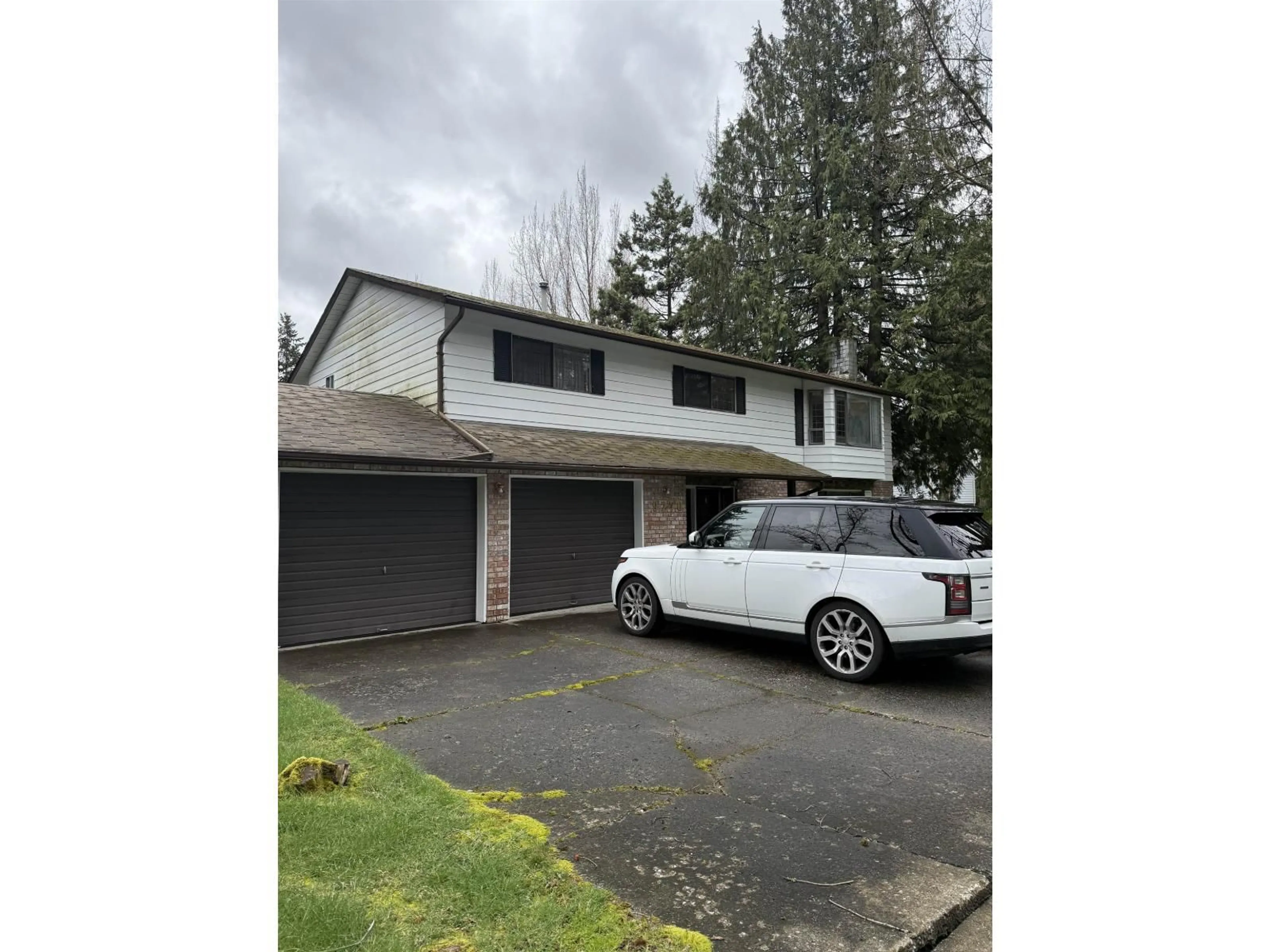 Unknown for 9270 149 STREET, Surrey British Columbia V3R7B3