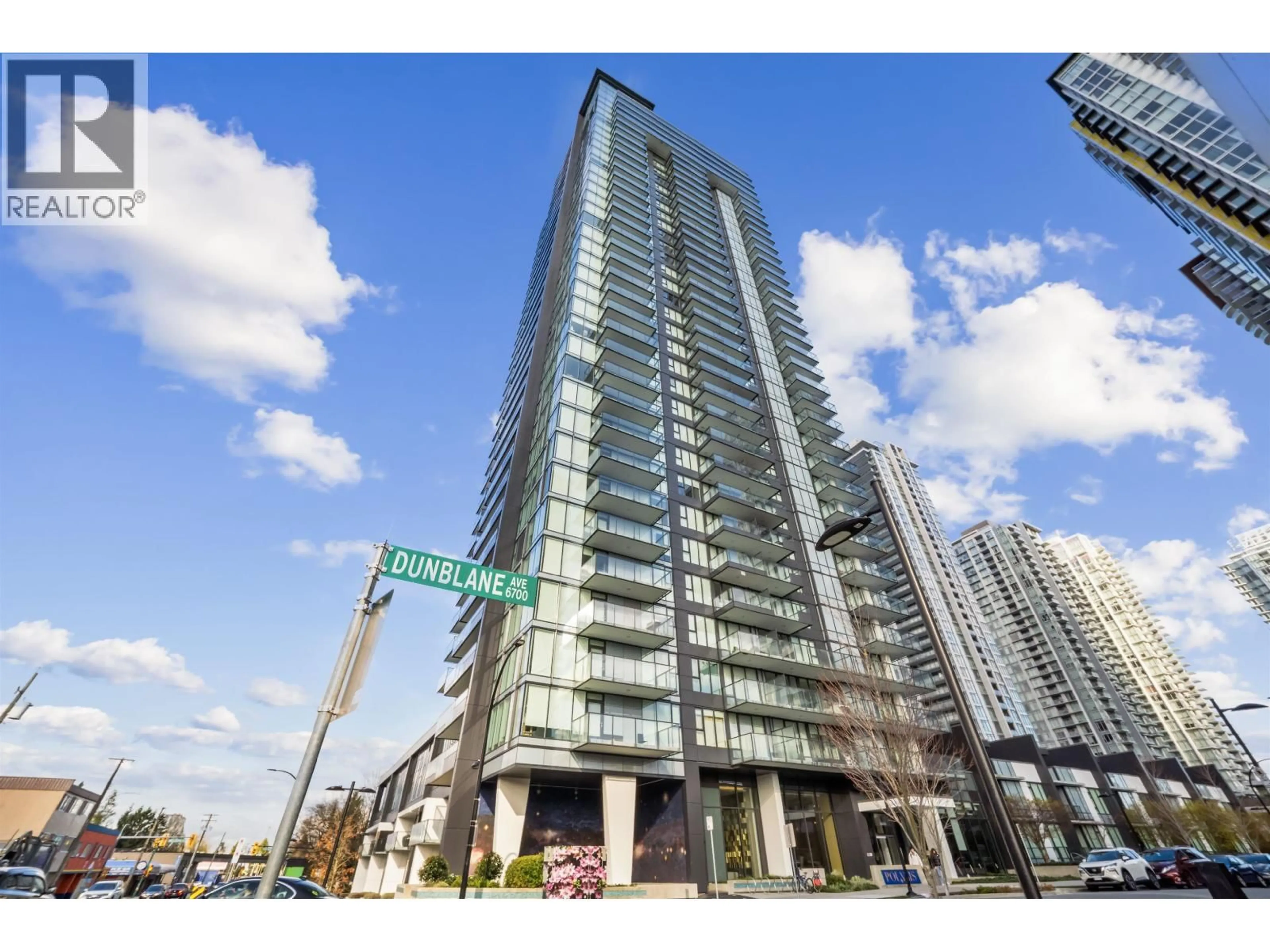 Indoor foyer for 2501 - 6699 DUNBLANE AVENUE, Burnaby British Columbia V5H0J8