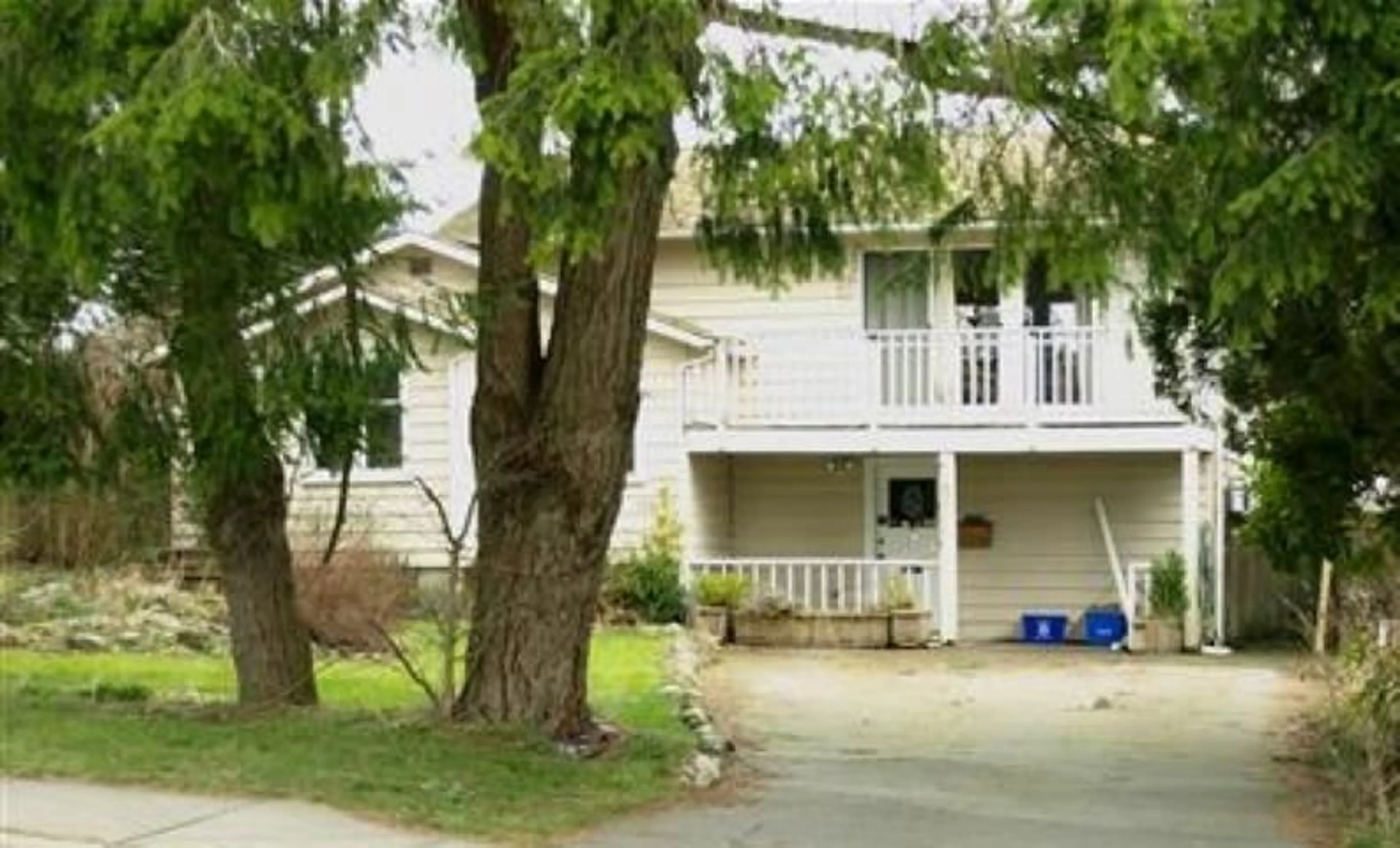 Unknown for 15695 THRIFT AVENUE, White Rock British Columbia V4B2M3