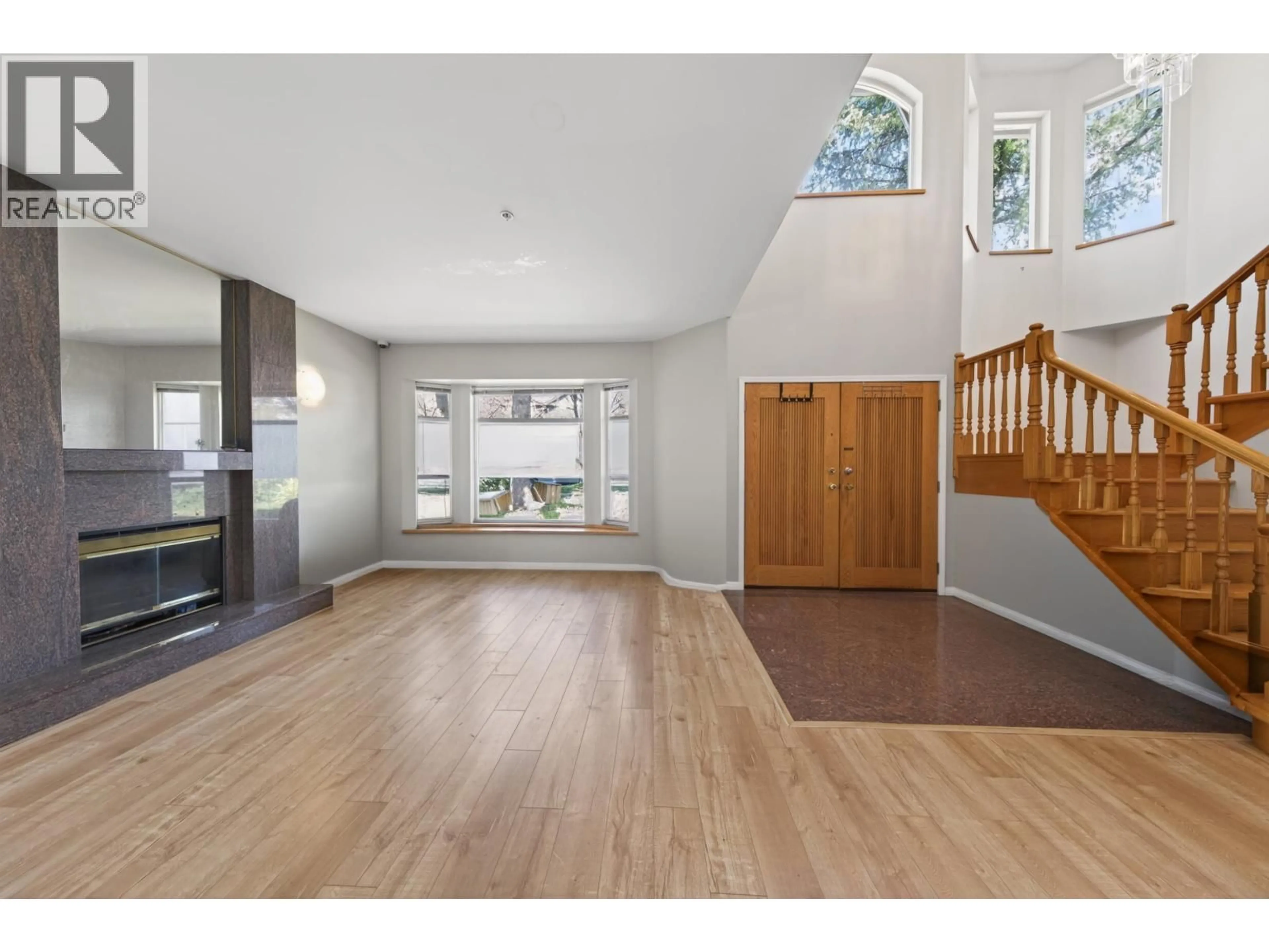 Indoor entryway for 3456 36TH AVENUE, Vancouver British Columbia V6N2R9