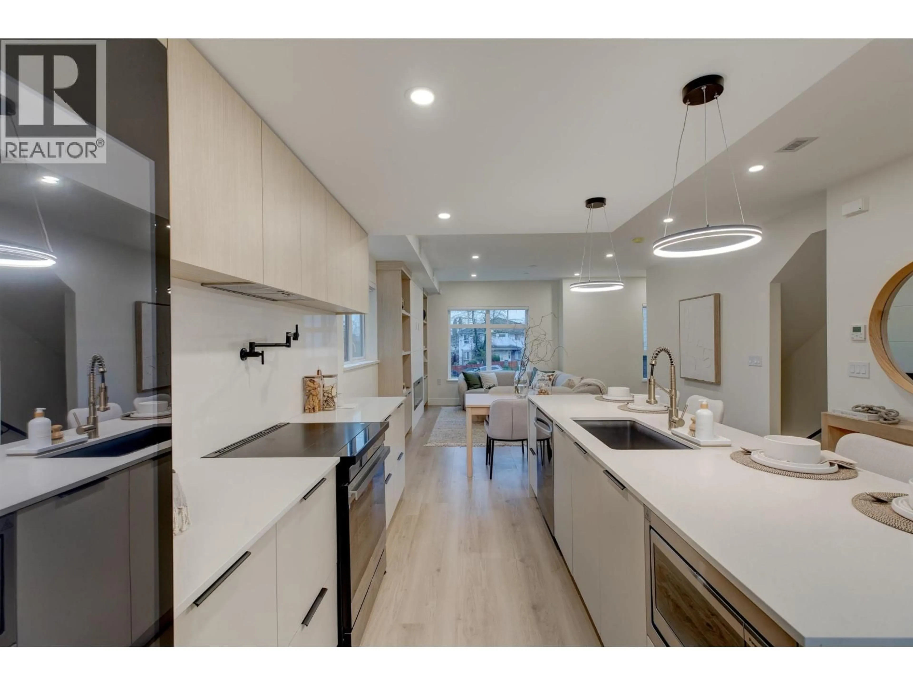 Open concept kitchen, unknown for 5 - 339 KEARY STREET, New Westminster British Columbia V3L3L2