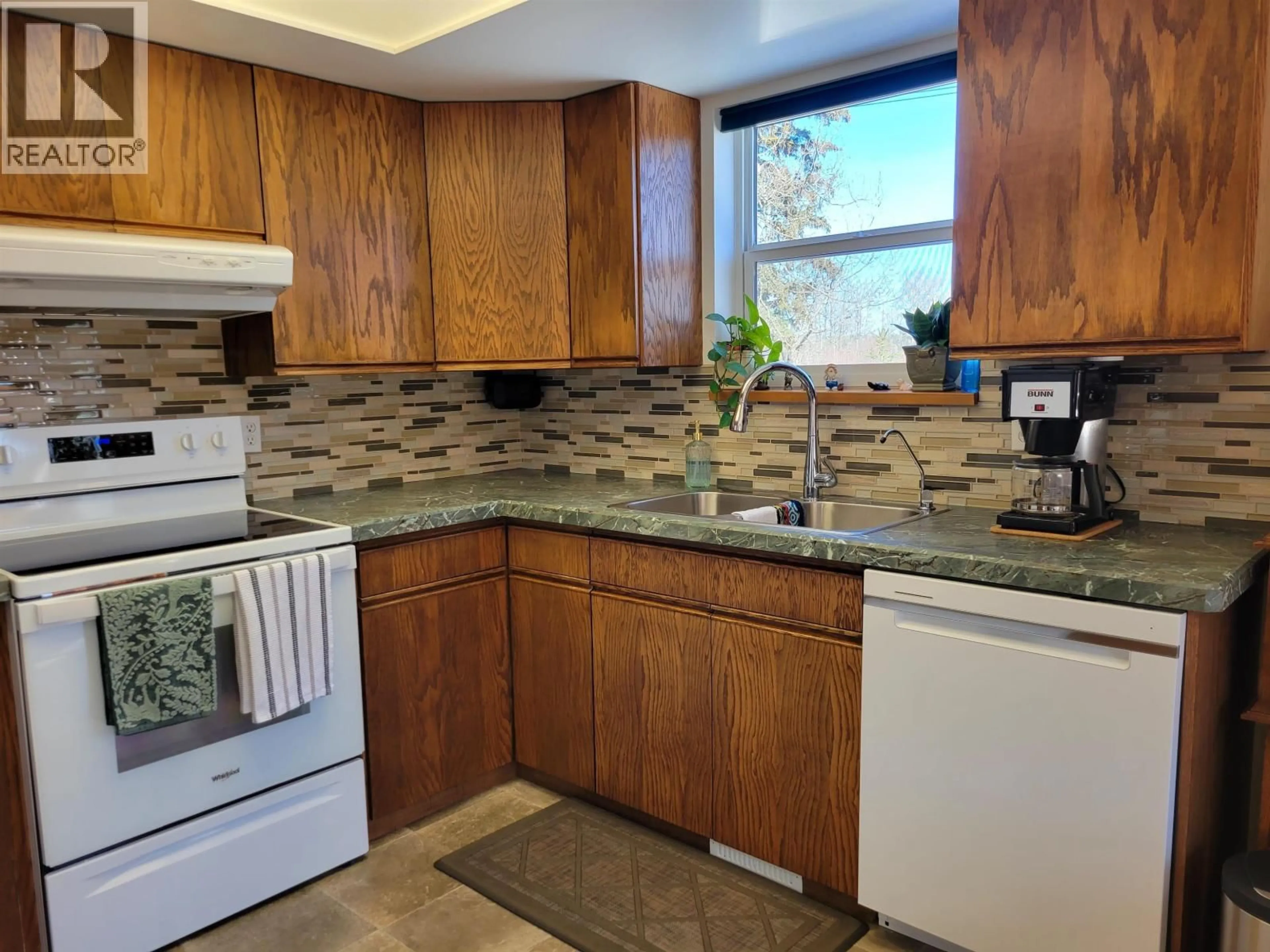 Standard kitchen, ceramic/tile floor for 2480 SILVERSMITH AVENUE, Vanderhoof British Columbia V0J3A0