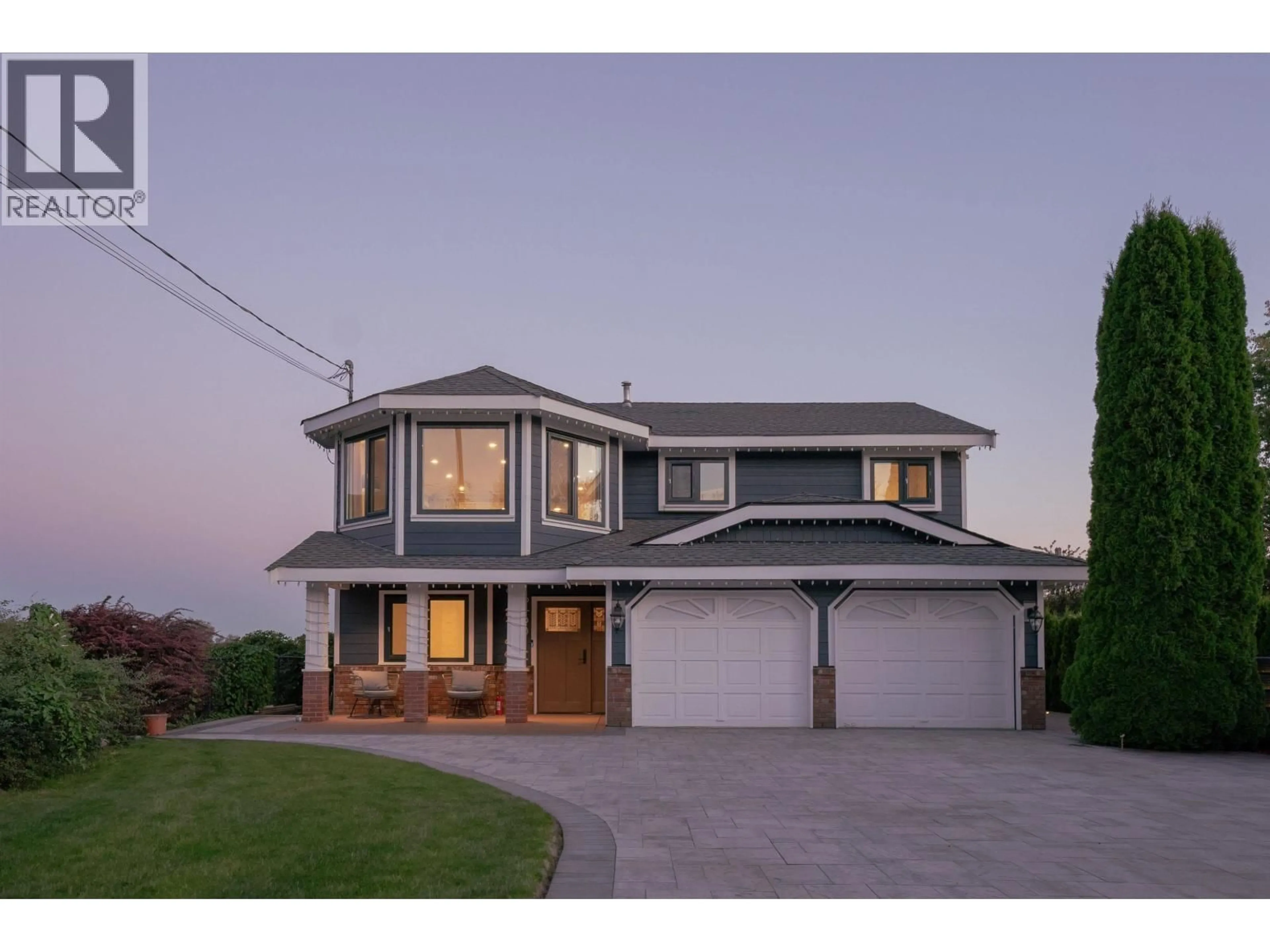 Home with vinyl exterior material, street for 20126 WHARF STREET, Maple Ridge British Columbia V2X1A1