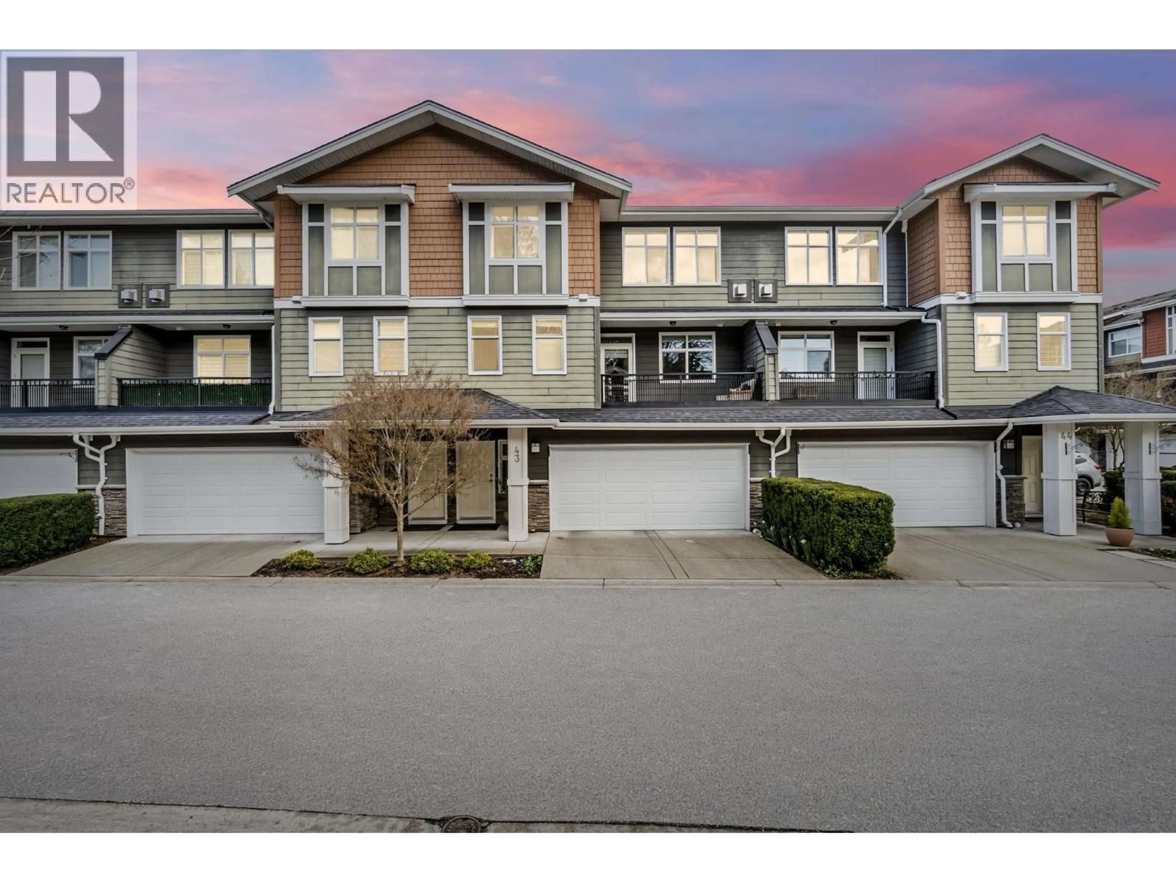 A pic from outside/outdoor area/front of a property/back of a property/a pic from drone, street for 43 - 11461 236 STREET, Maple Ridge British Columbia V2W0H6