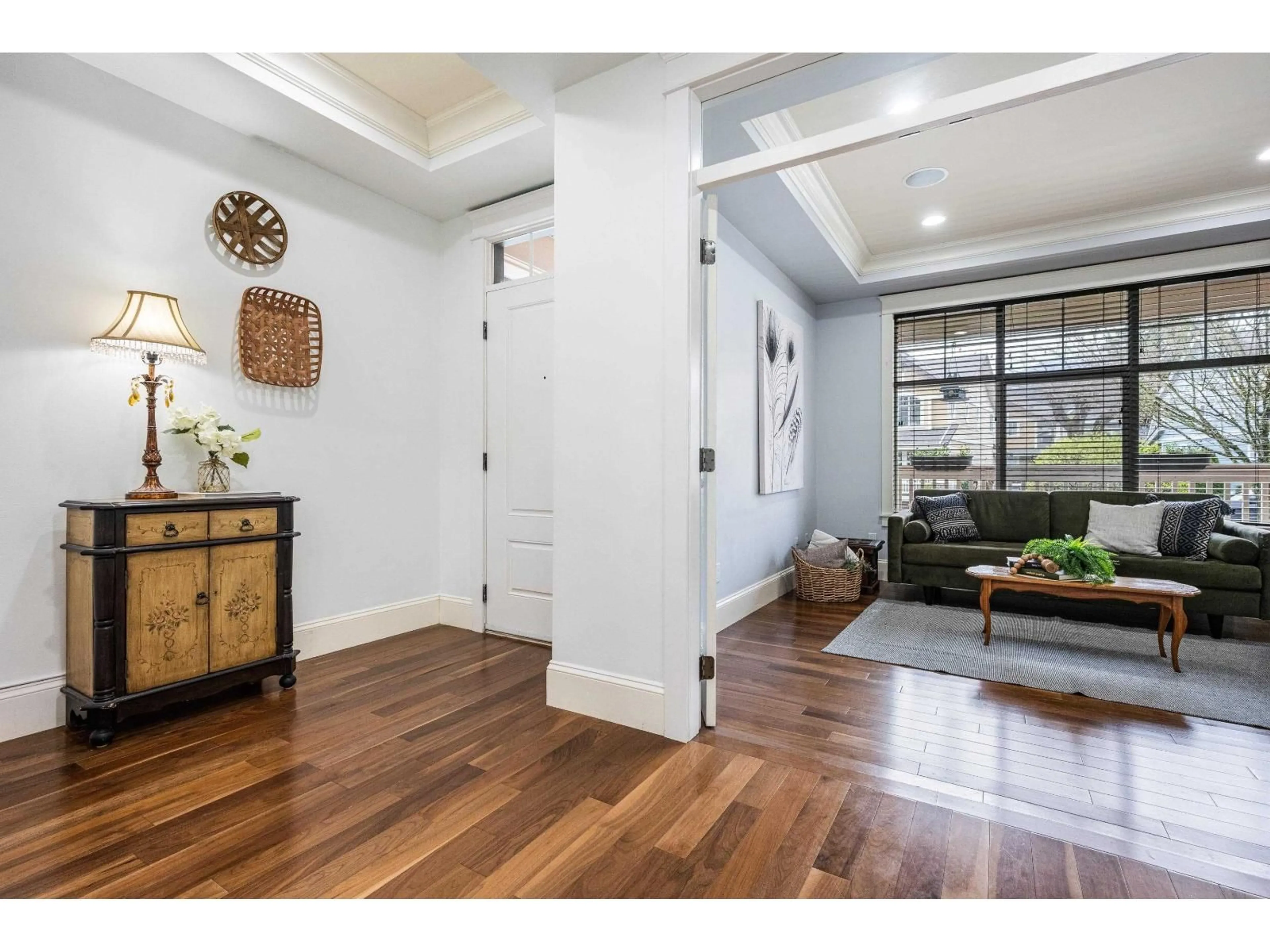 Indoor entryway for 5853 GARRISON BOULEVARD, Chilliwack British Columbia V2R5X9