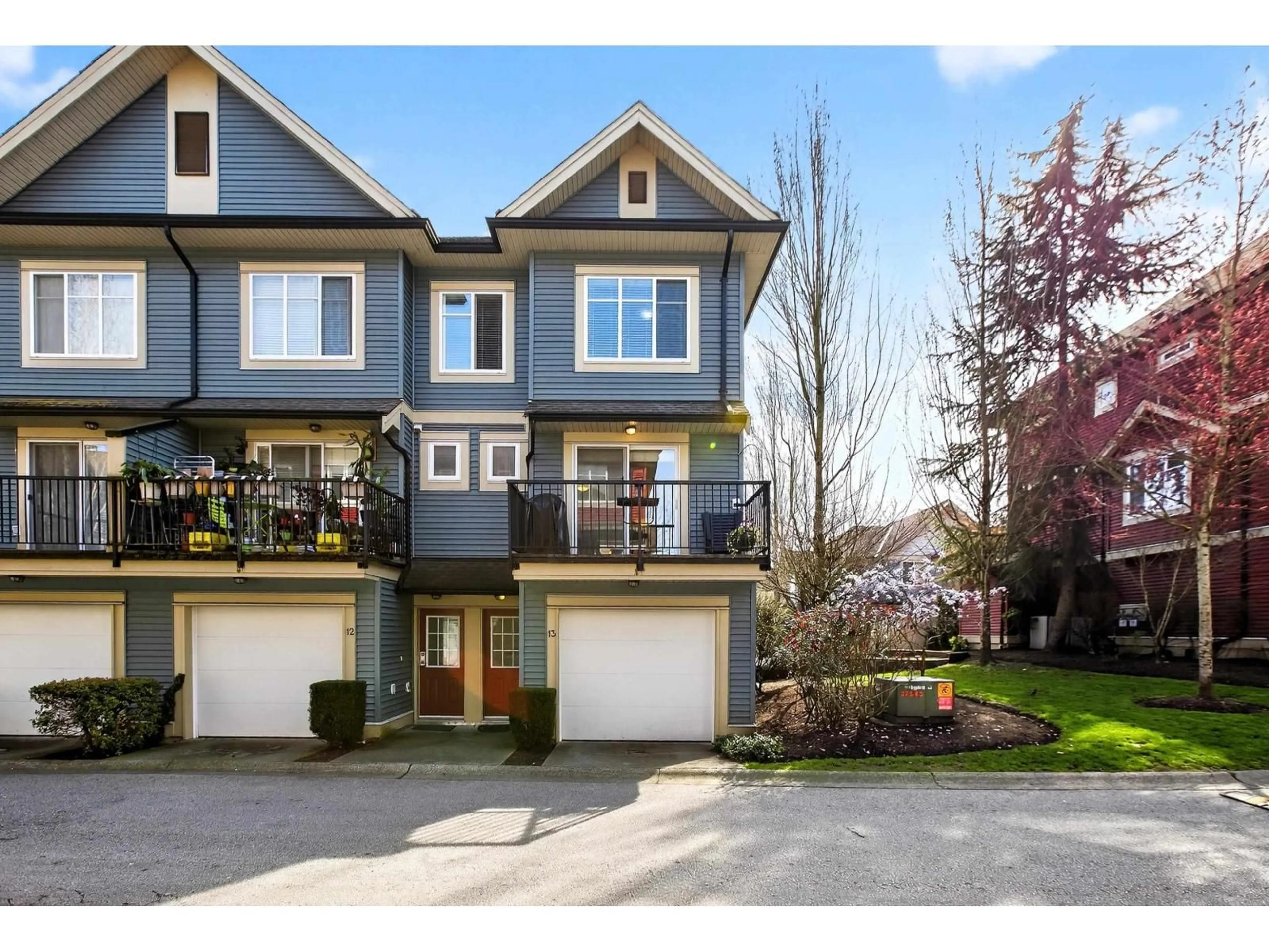 Home with vinyl exterior material, street for 13 - 6635 192 STREET, Surrey British Columbia V4N5T9