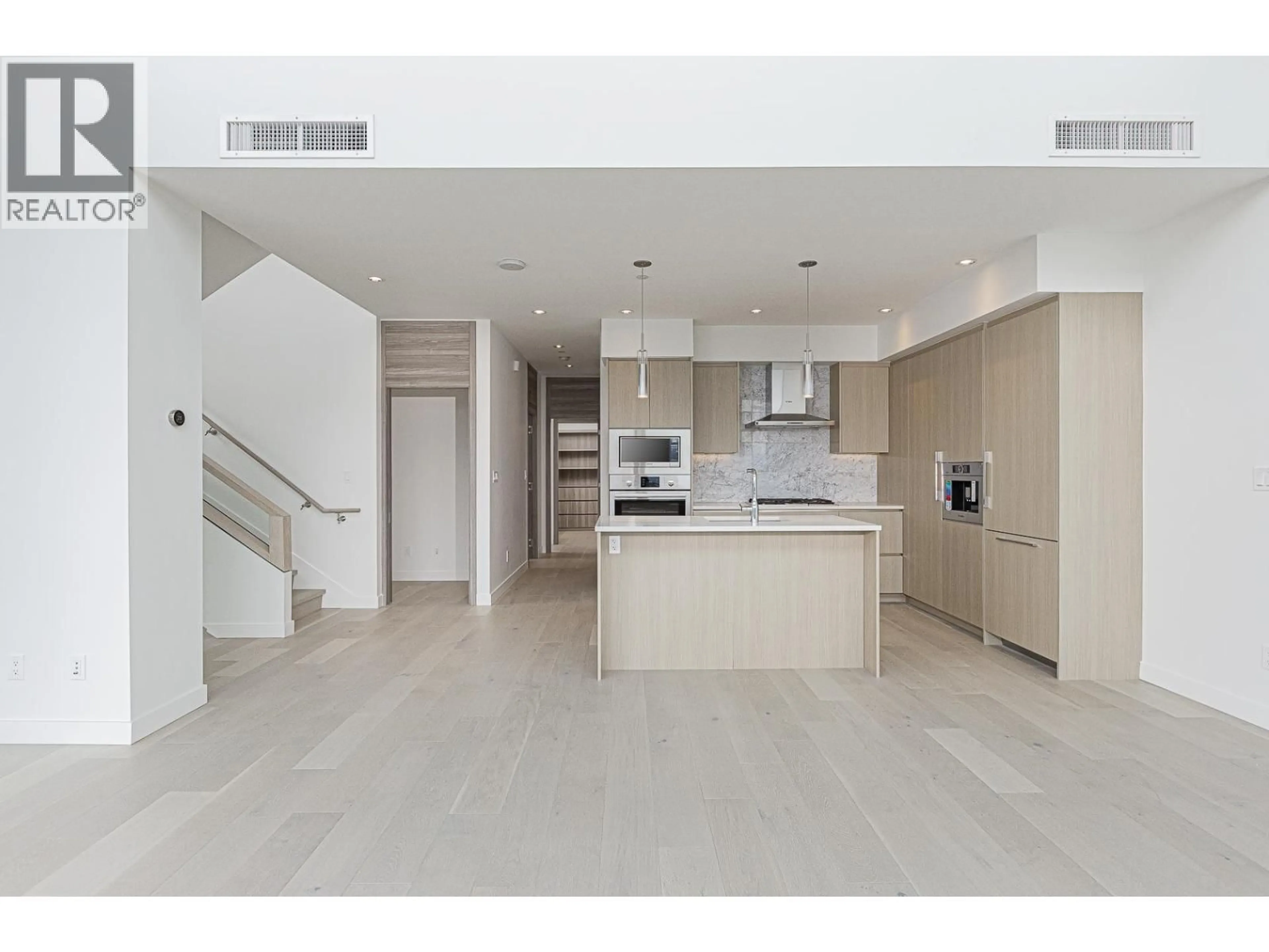 Open concept kitchen, unknown for 4907 - 4730 LOUGHEED HIGHWAY, Burnaby British Columbia V5C0M9