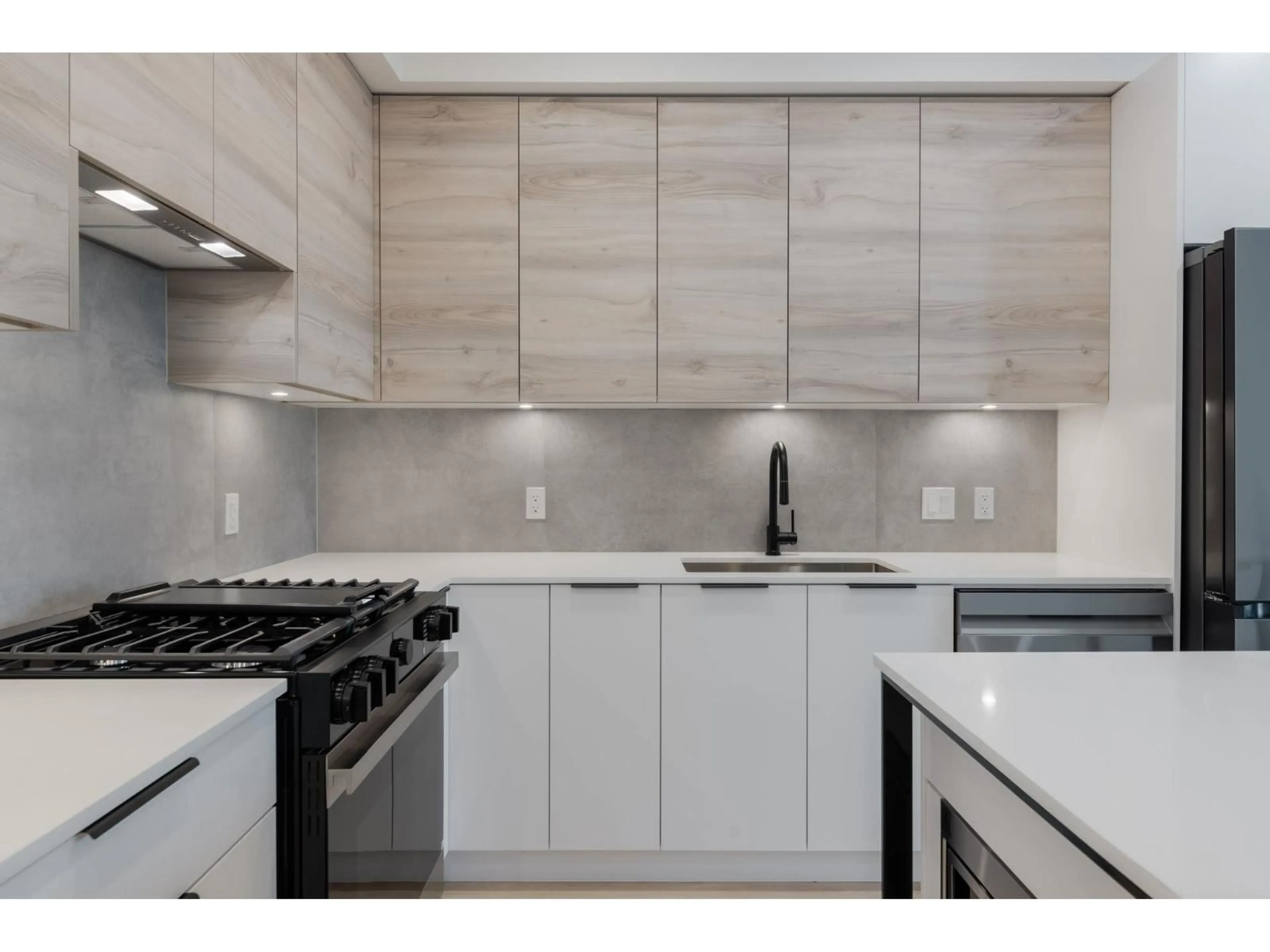 Unknown for 513 - 30494 CARDINAL AVENUE, Abbotsford British Columbia V2T0A5