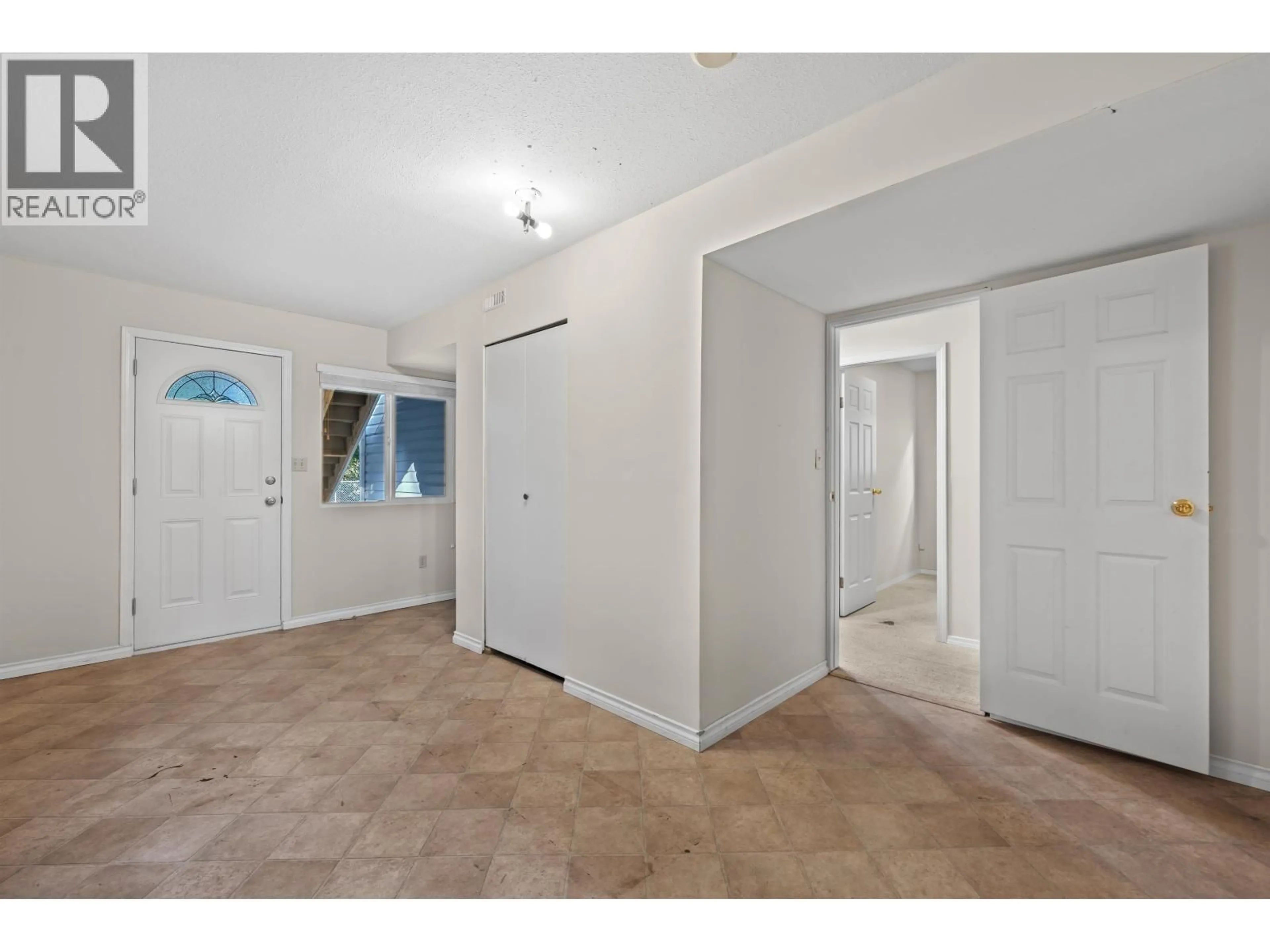 Unknown for 4125 LYNN VALLEY ROAD, North Vancouver British Columbia V7K2T1