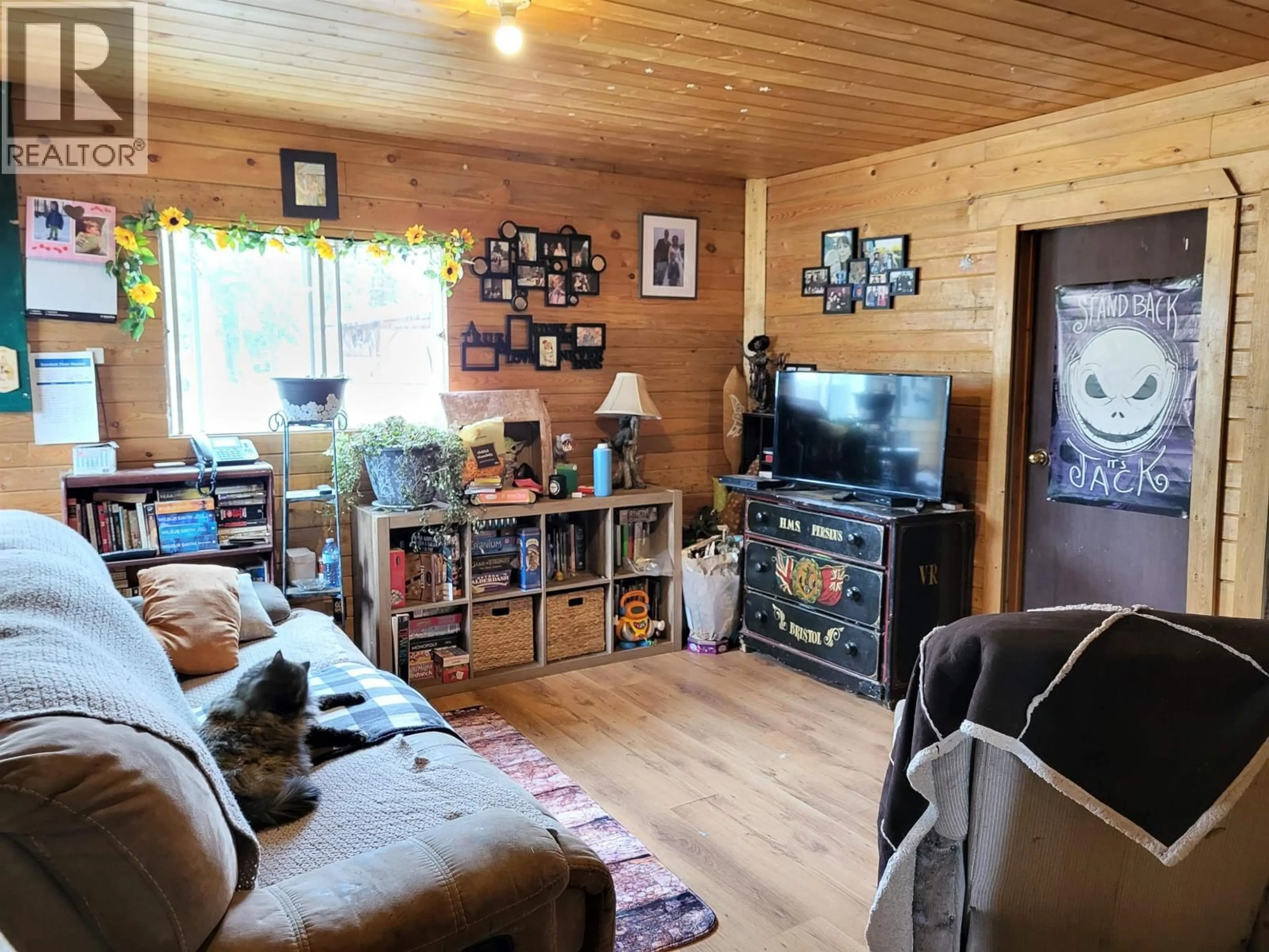 A pic of a room for 58164 EAKIN SETTLEMENT ROAD, Burns Lake British Columbia V0J1E4