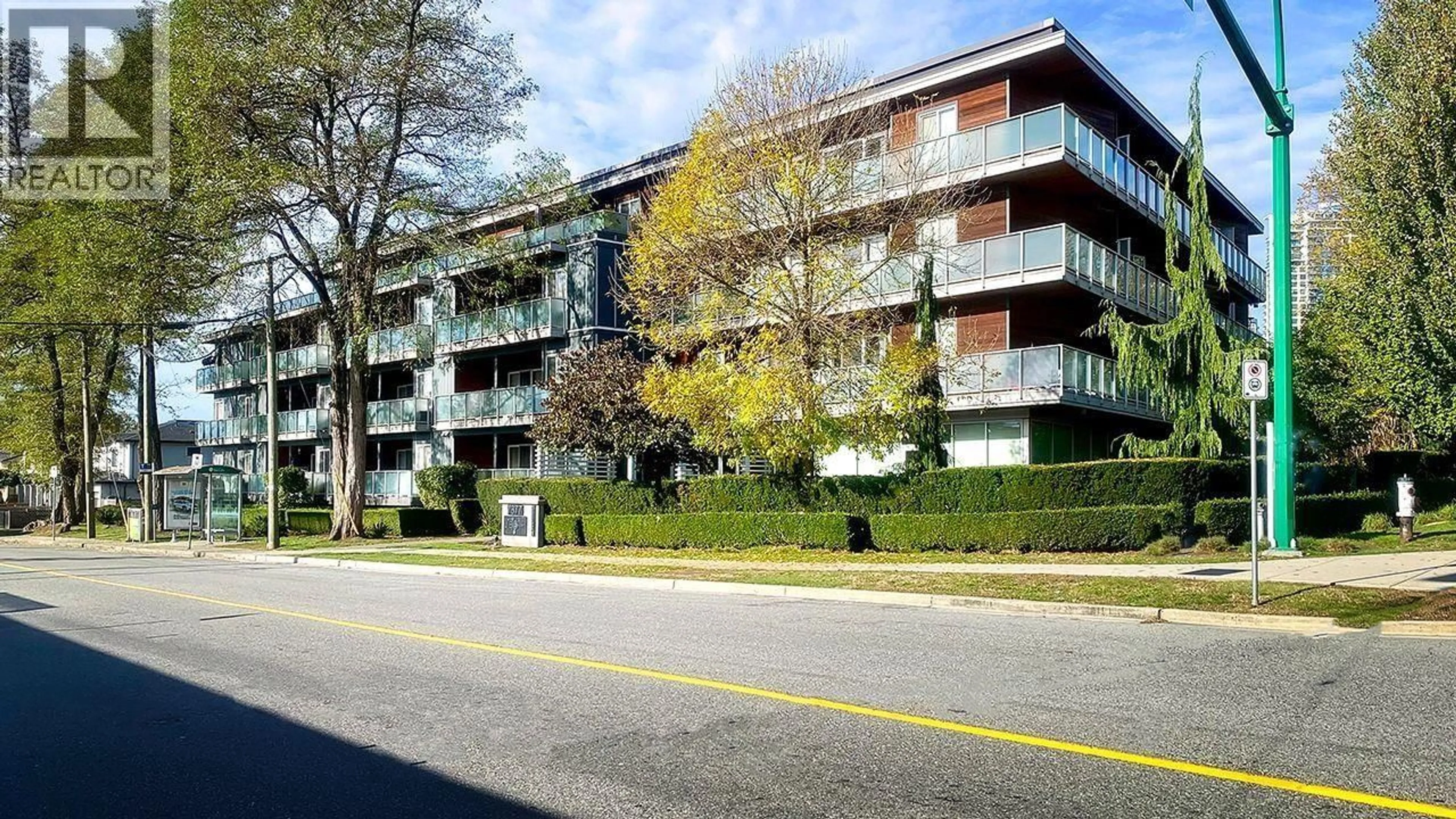 Blurry image for 106 - 7377 14TH AVENUE, Burnaby British Columbia V3N1Z7