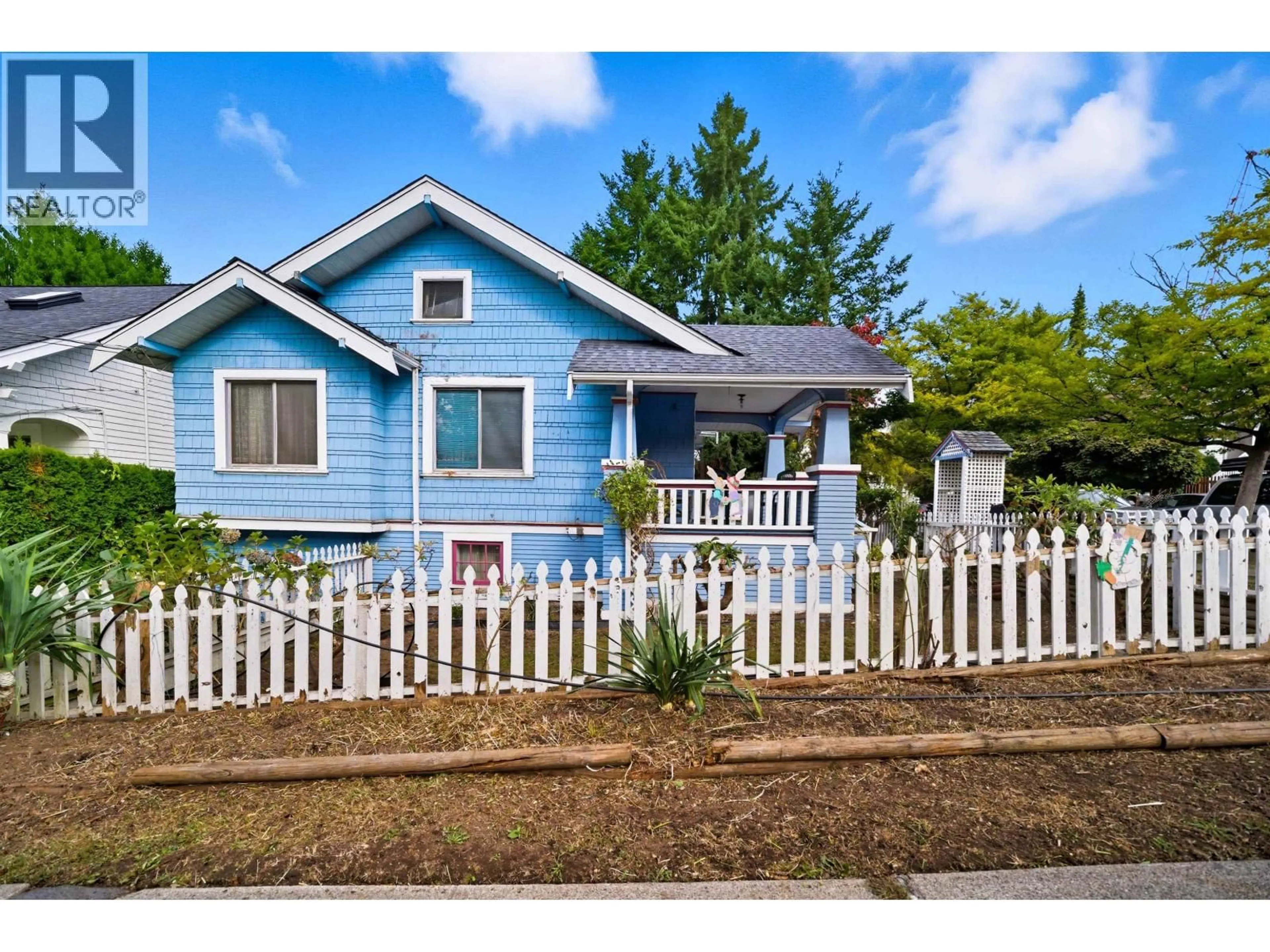 Home with vinyl exterior material, street for 3791 INVERNESS STREET, Vancouver British Columbia V5V4V8