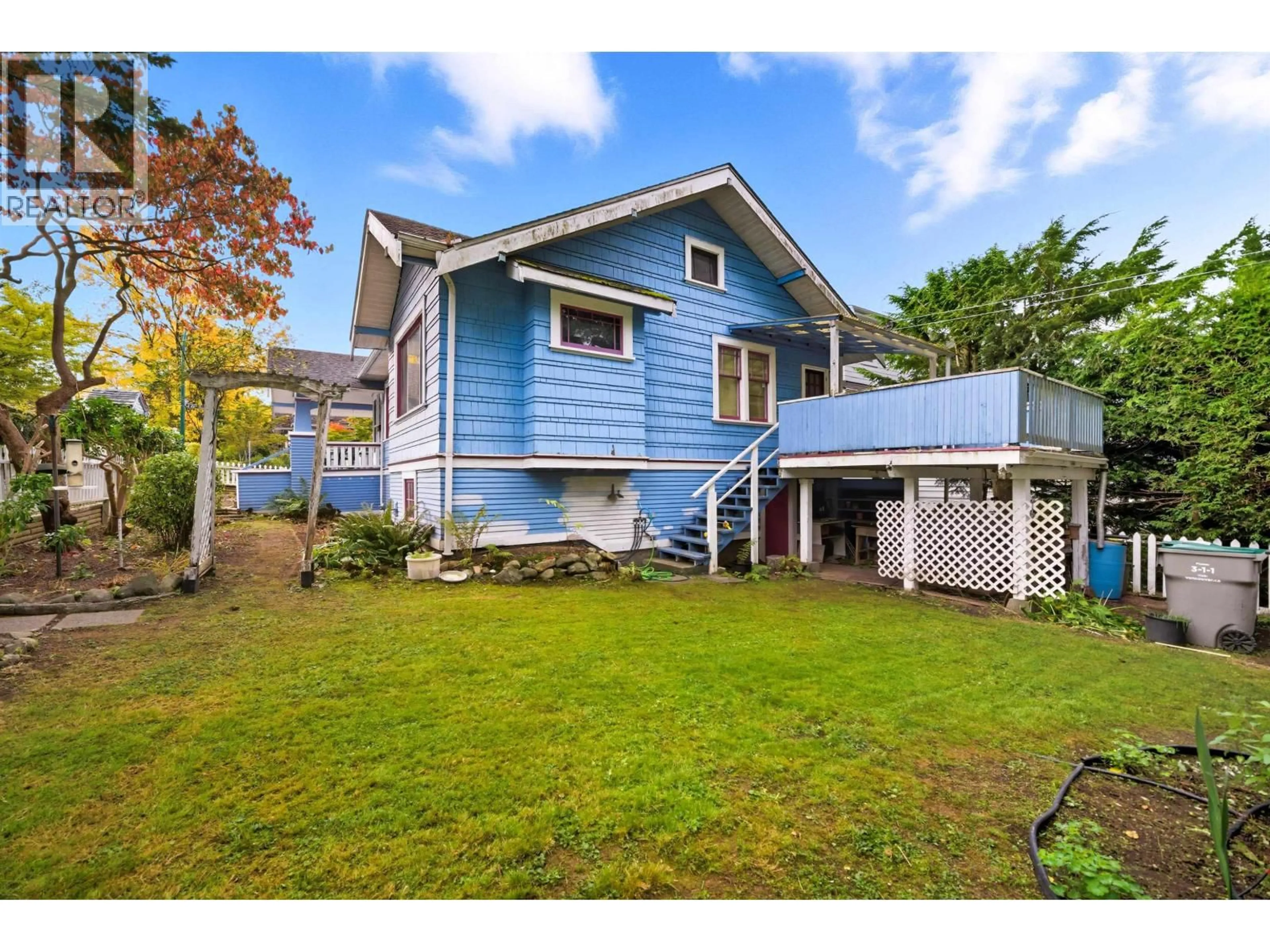 A pic from outside/outdoor area/front of a property/back of a property/a pic from drone, street for 3791 INVERNESS STREET, Vancouver British Columbia V5V4V8