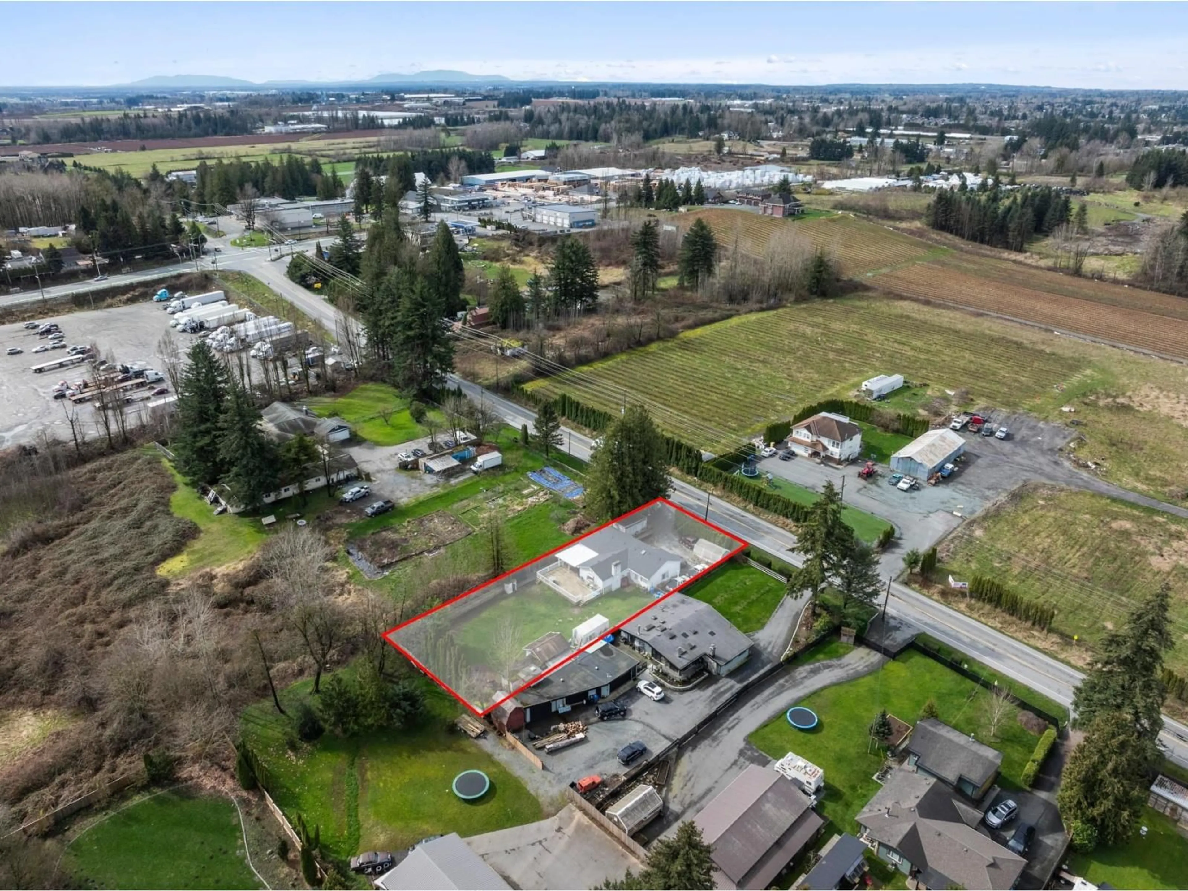 A pic from outside/outdoor area/front of a property/back of a property/a pic from drone, unknown for 3132 BRADNER ROAD, Abbotsford British Columbia V4X1K2