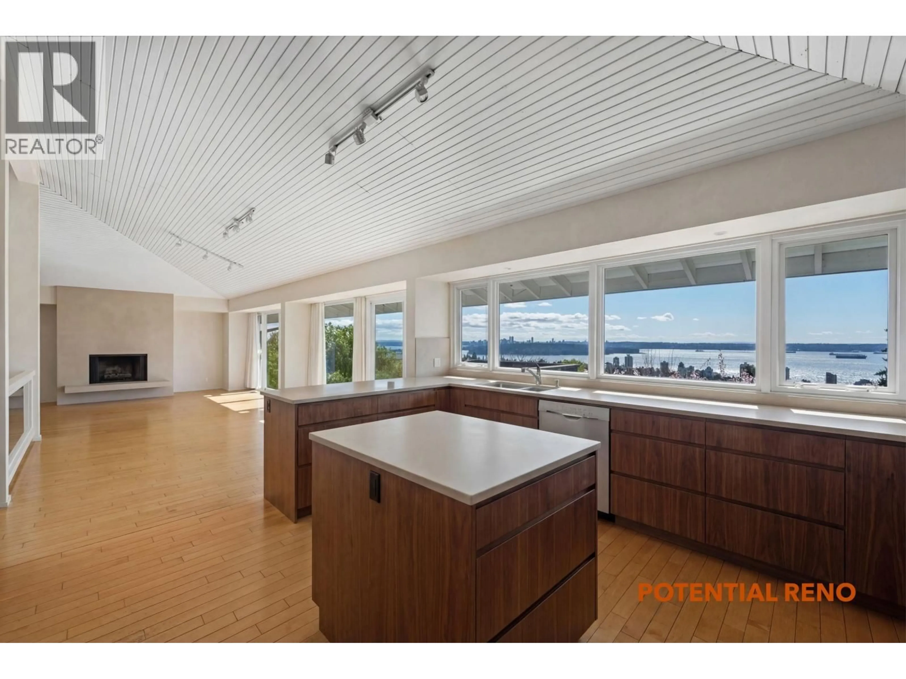 Open concept kitchen, unknown for 2220 QUEENS AVENUE, West Vancouver British Columbia V7V2Y3