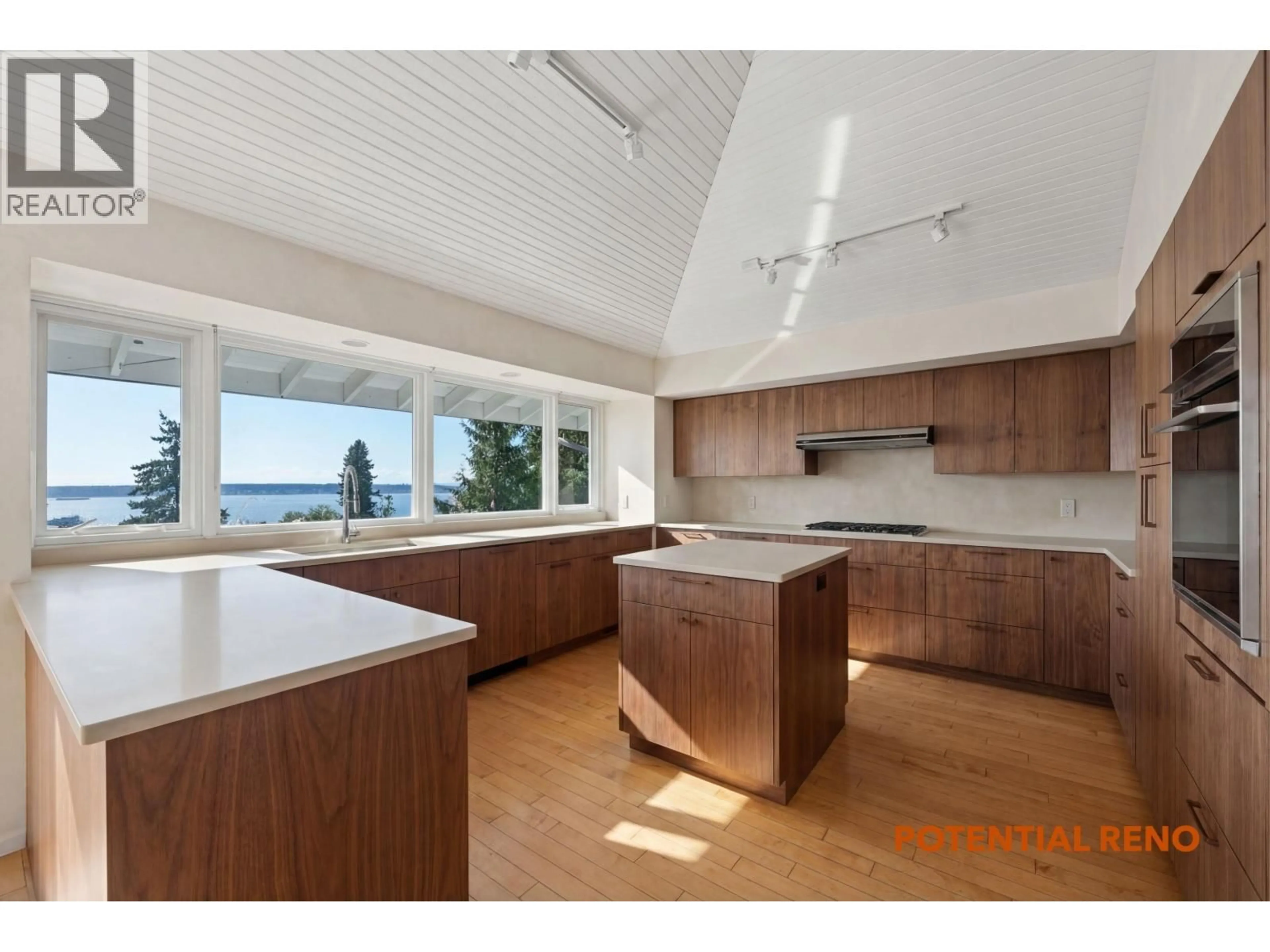Open concept kitchen, unknown for 2220 QUEENS AVENUE, West Vancouver British Columbia V7V2Y3