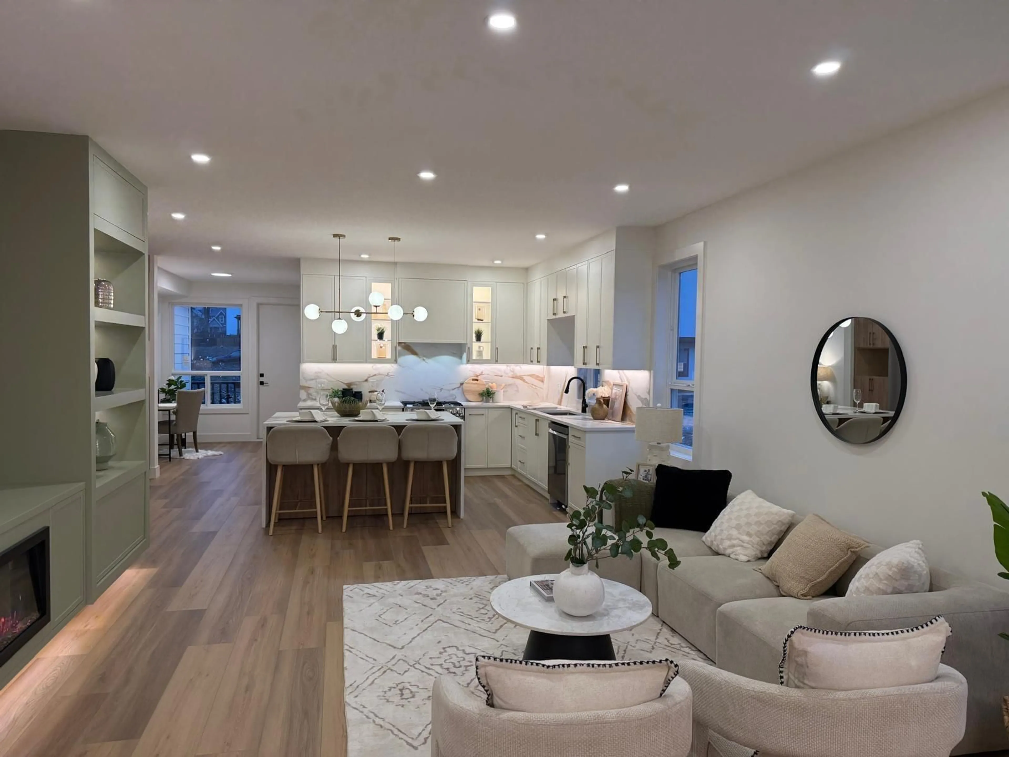 Open concept kitchen, unknown for 16489 20 AVENUE, Surrey British Columbia V3Z9M9