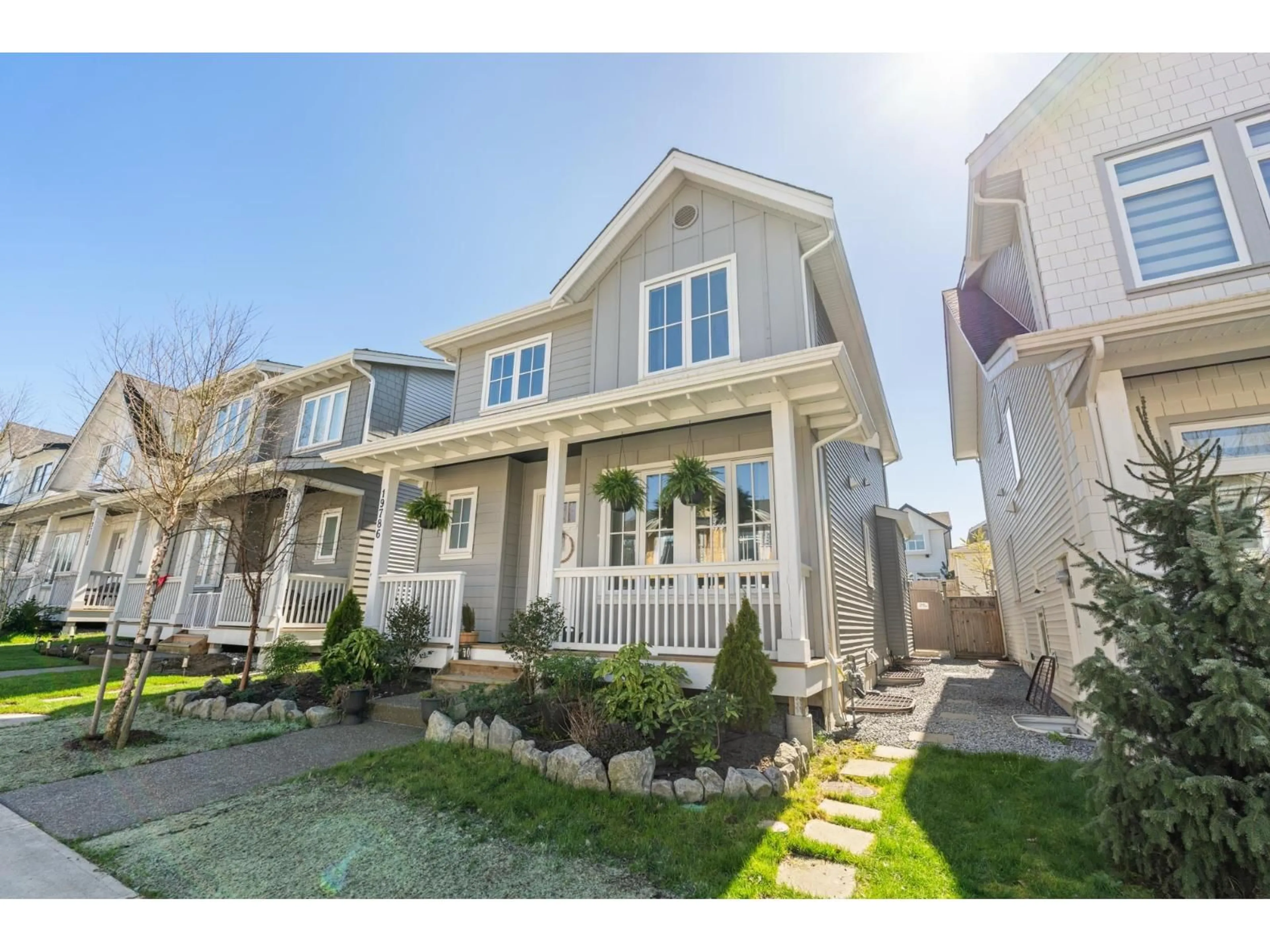 Home with vinyl exterior material, street for 19786 75B AVENUE, Langley British Columbia V2Y5K2