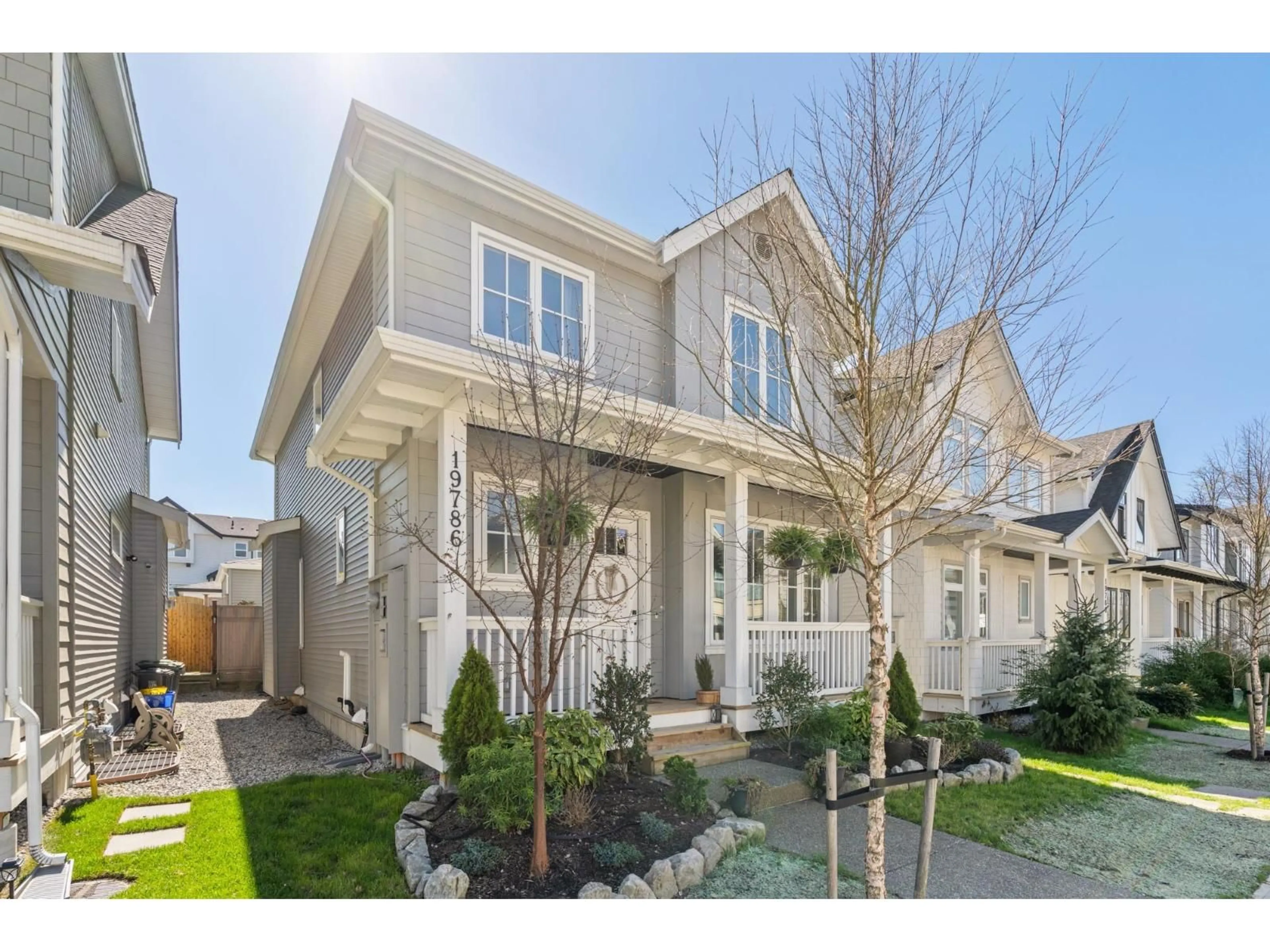 Home with vinyl exterior material, street for 19786 75B AVENUE, Langley British Columbia V2Y5K2