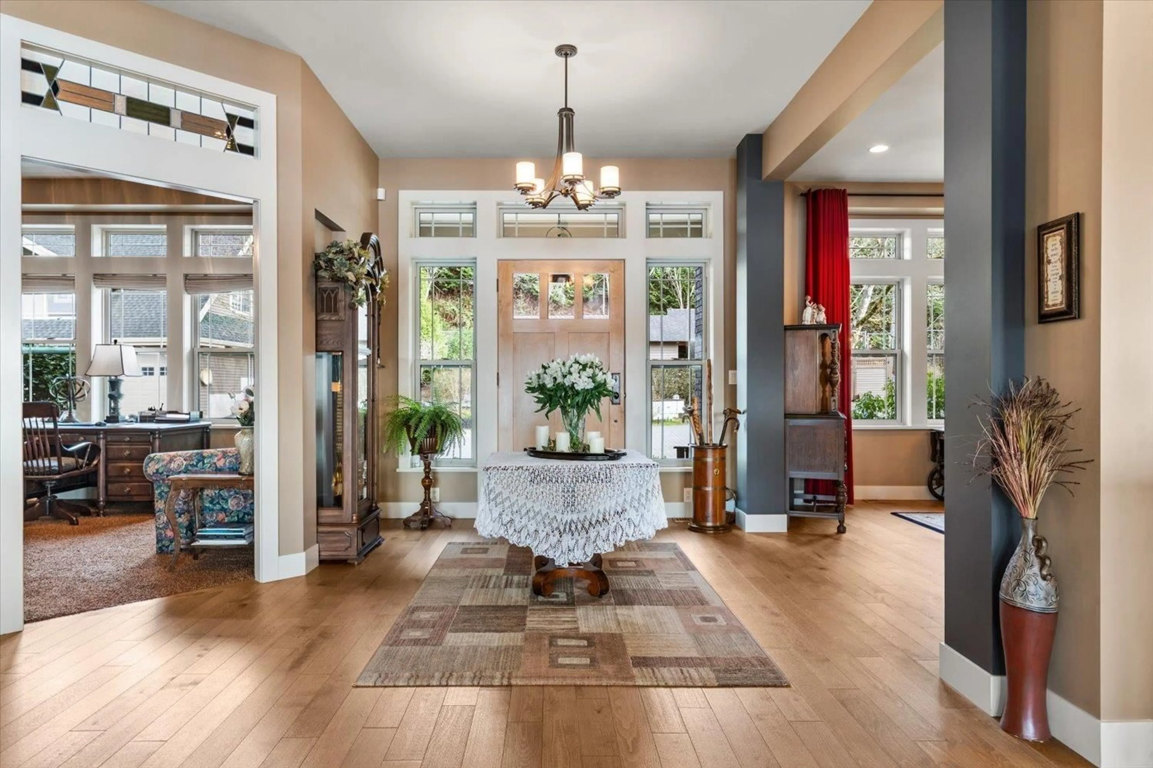 Indoor entryway for 9441 HAYWARD STREET, Mission British Columbia V4S1J1