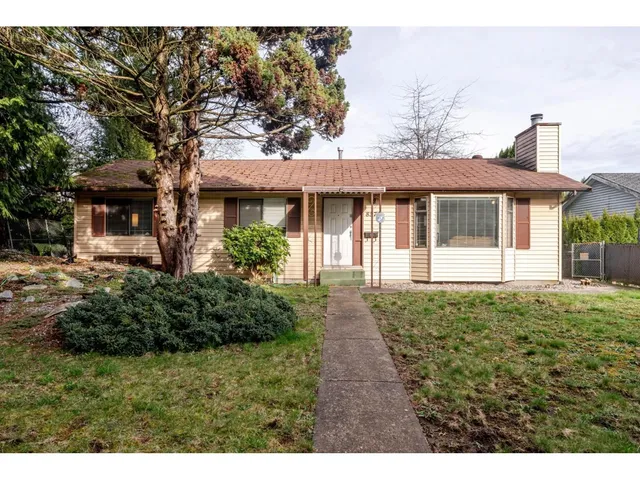 8570 152 STREET, Surrey