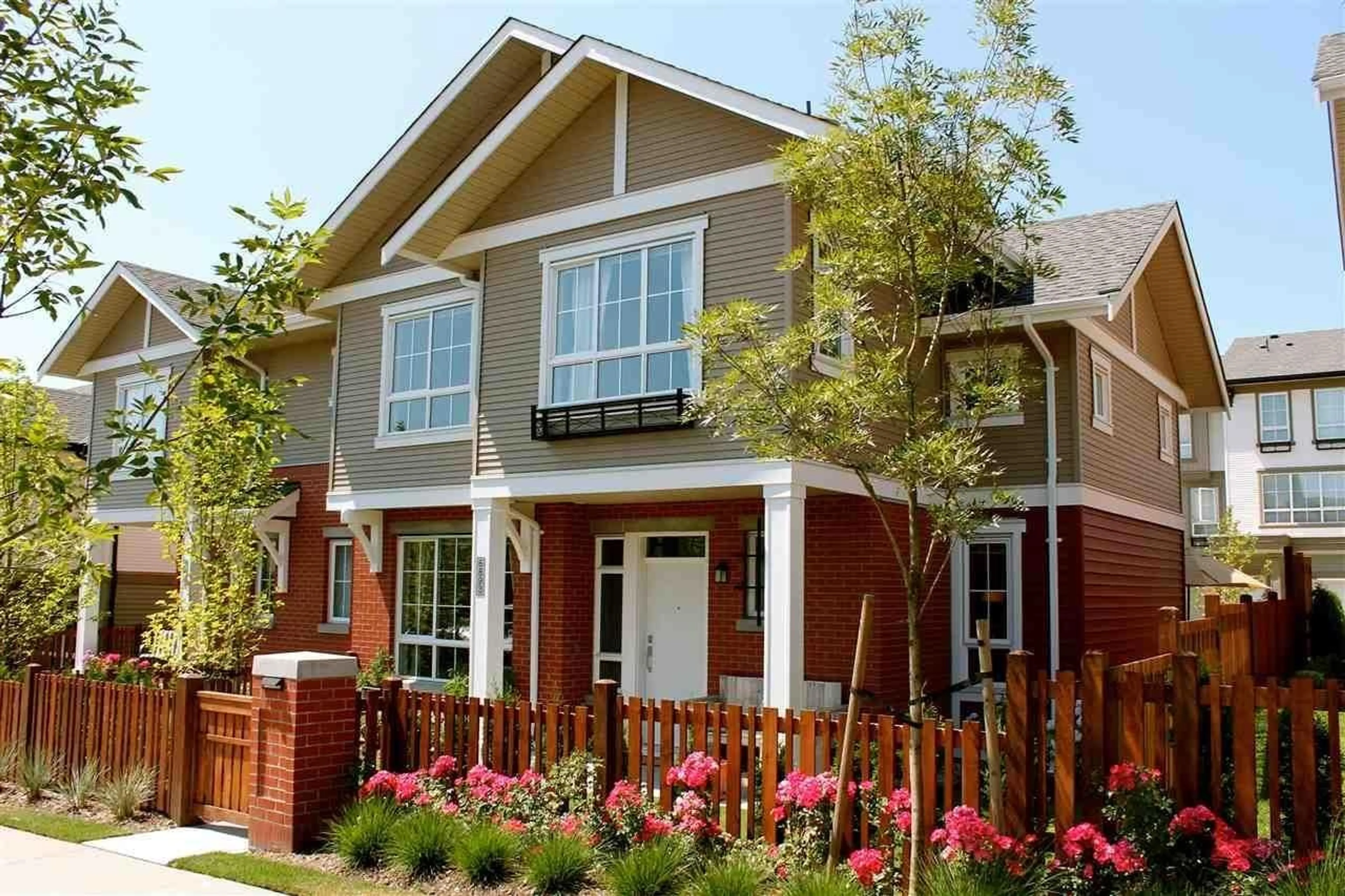 Home with brick exterior material, street for 6893 195A STREET, Surrey British Columbia V4N6K3