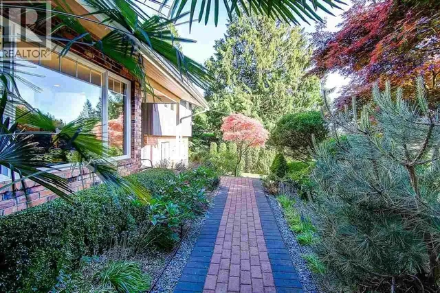 4730 WILLOW CREEK ROAD, West Vancouver
