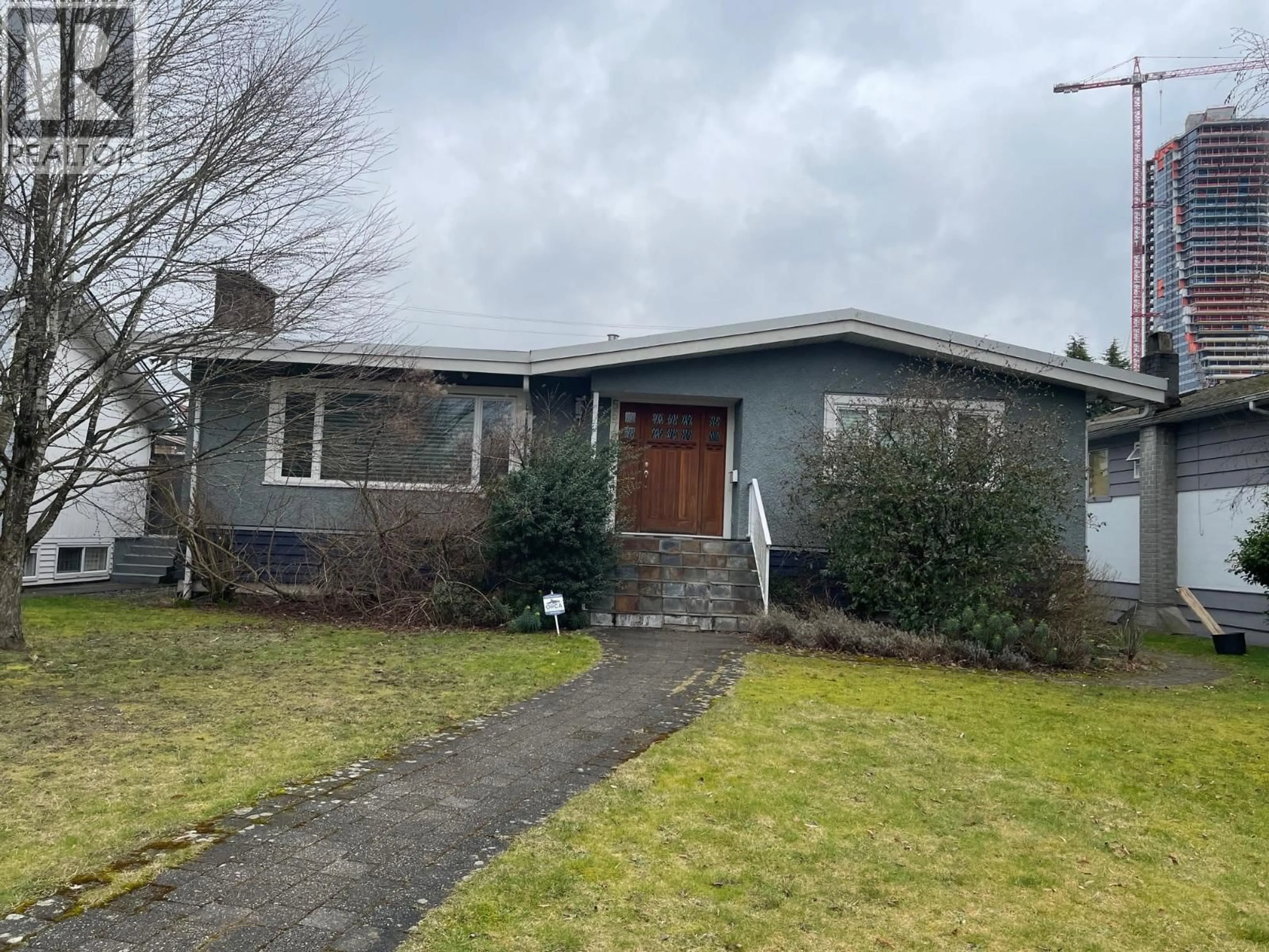 A pic from outside/outdoor area/front of a property/back of a property/a pic from drone, street for 5570 BAILLIE STREET, Vancouver British Columbia V5Z3M8